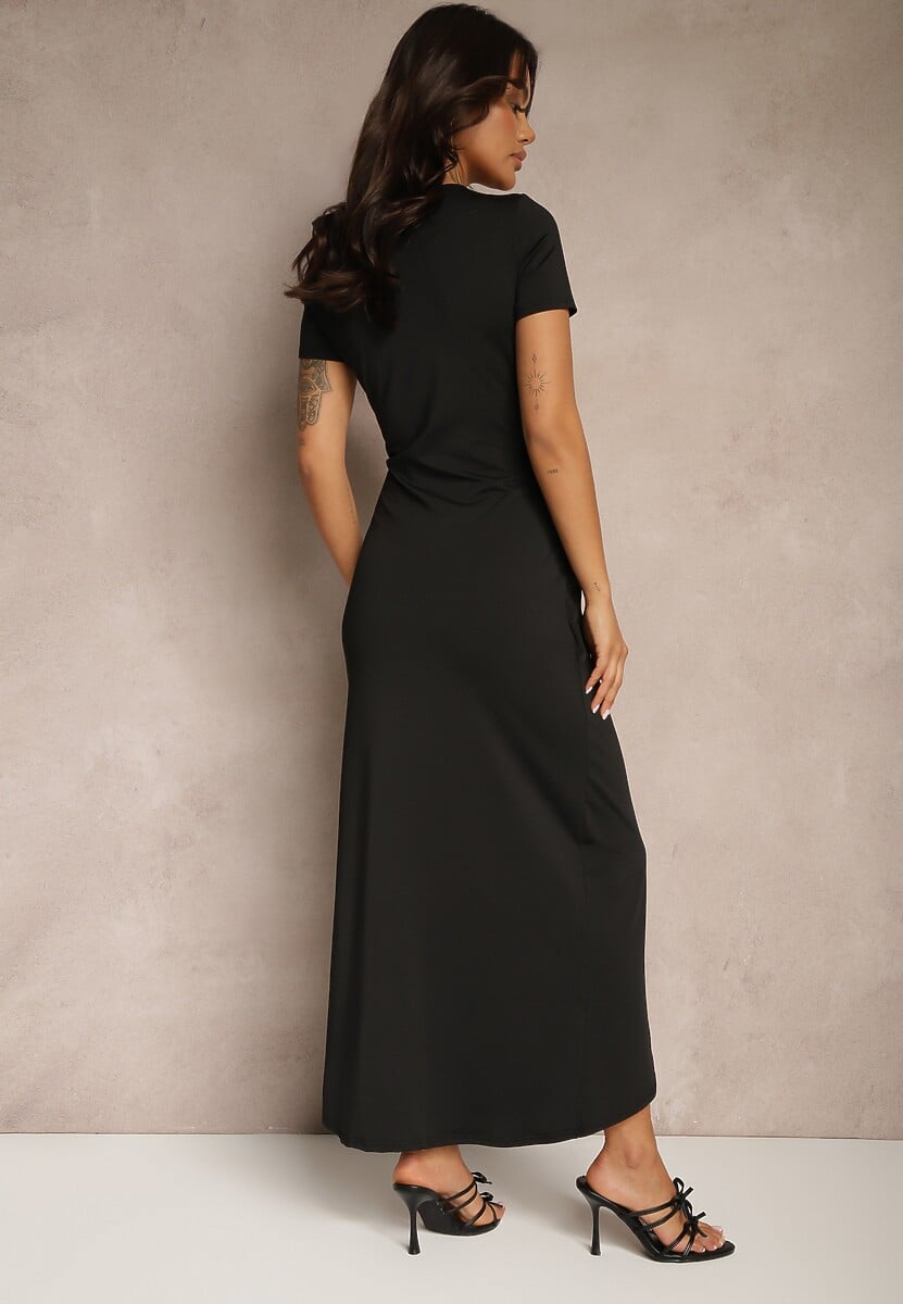 Czarna Marszczona Sukienka Kopertowa z Wiskozą o Dopasowanym Kroju Natisse