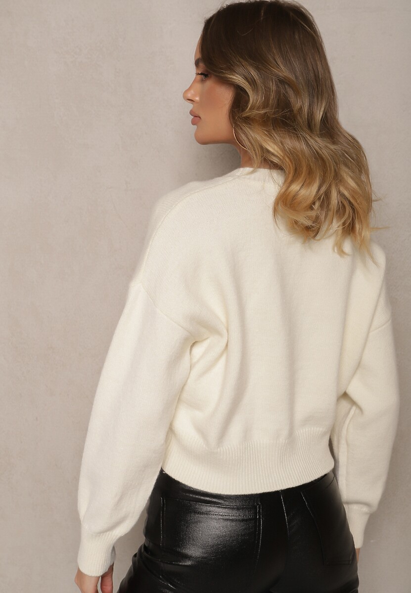 Jasnobeżowy Wiskozowy Sweter z Ozdobnym Tłoczeniem Harizelle