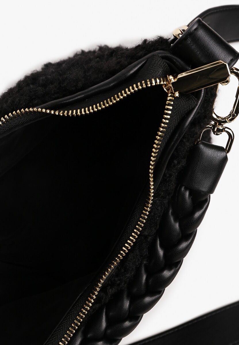 Czarna Torebka na Ramię z Futerkiem Dodatkowym Paskiem i Breloczkiem Nevanira