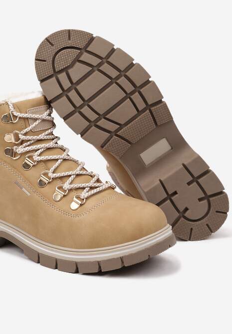 Jasnobrązowe Sznurowane Traperki na Płaskiej Podeszwie Ozdobione Futerkiem Seassia