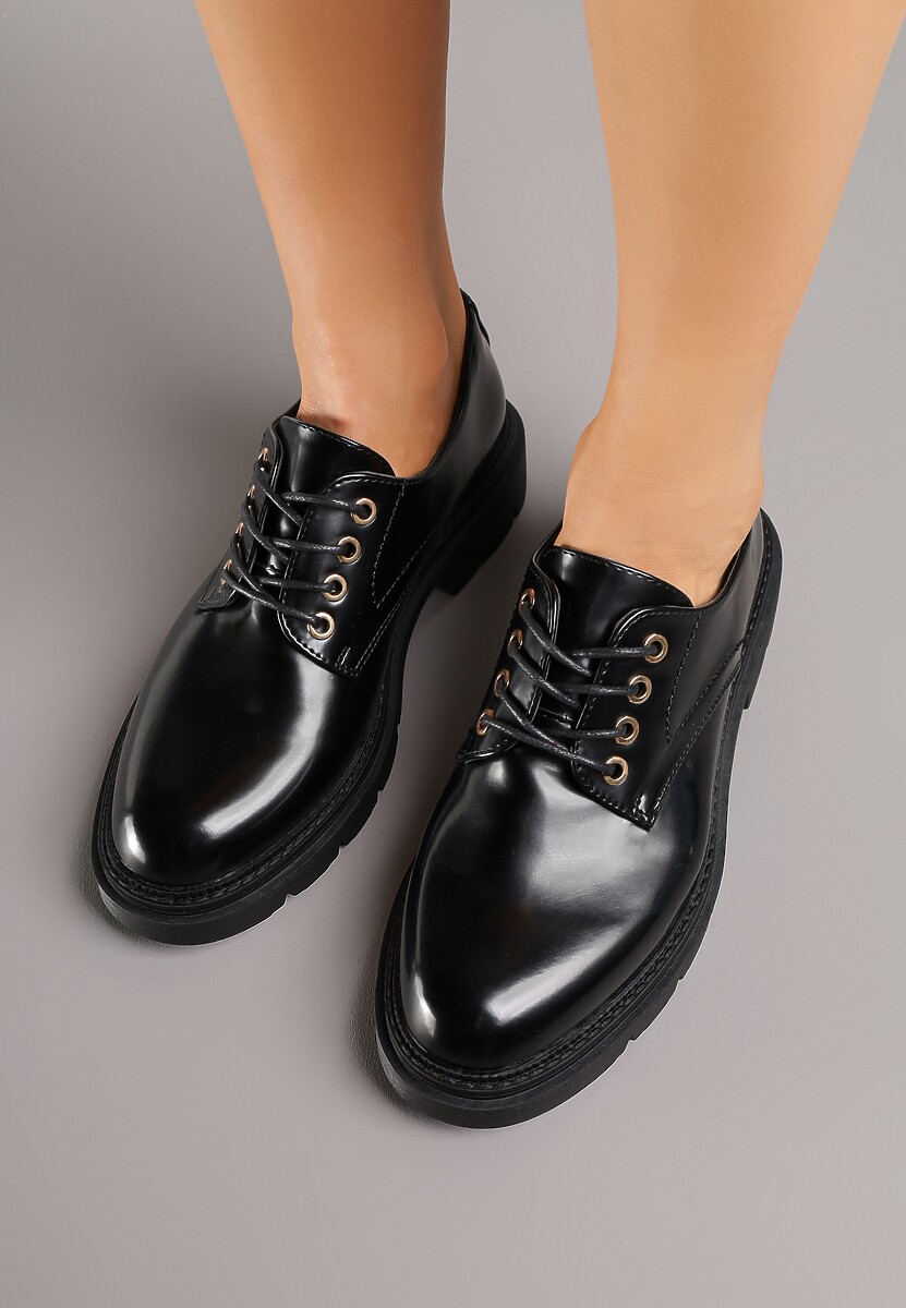 Czarne Półbuty na Platformie z Tłoczeniem Delmiene