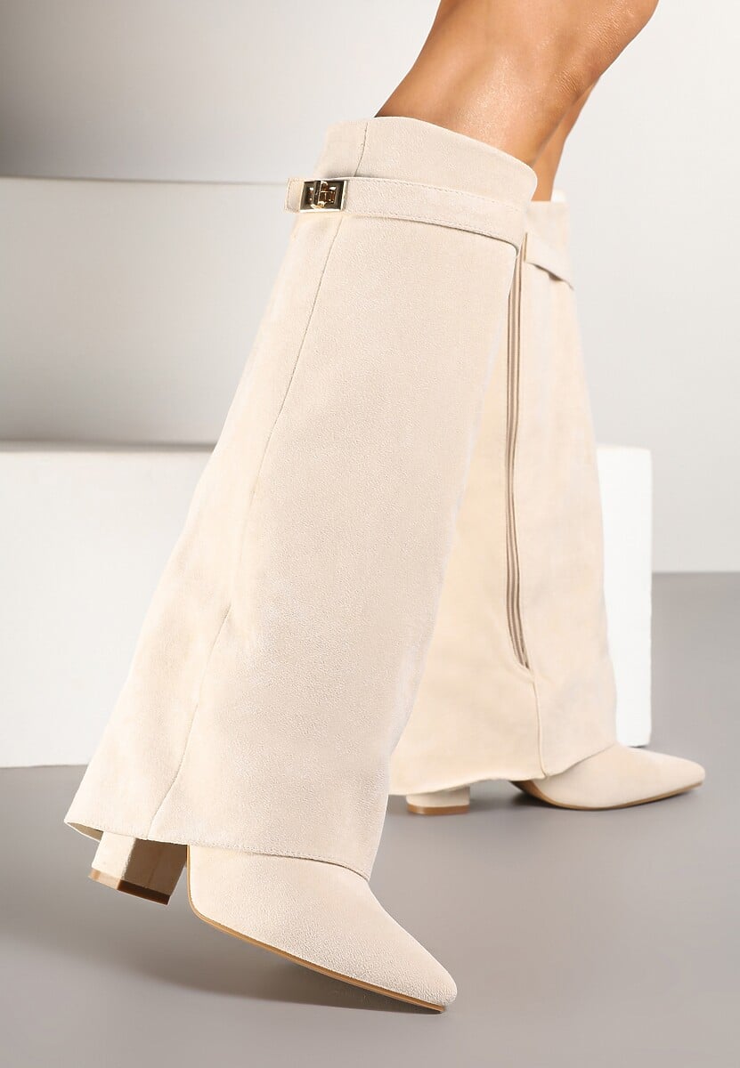 Beżowe Kozaki na Słupku z Wywiniętą Cholewką i Klamerką Upaxa