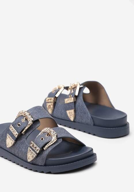 Granatowe Klapki na Płaskiej Podeszwie Ozdobione Paskami z Klamrami Piadora