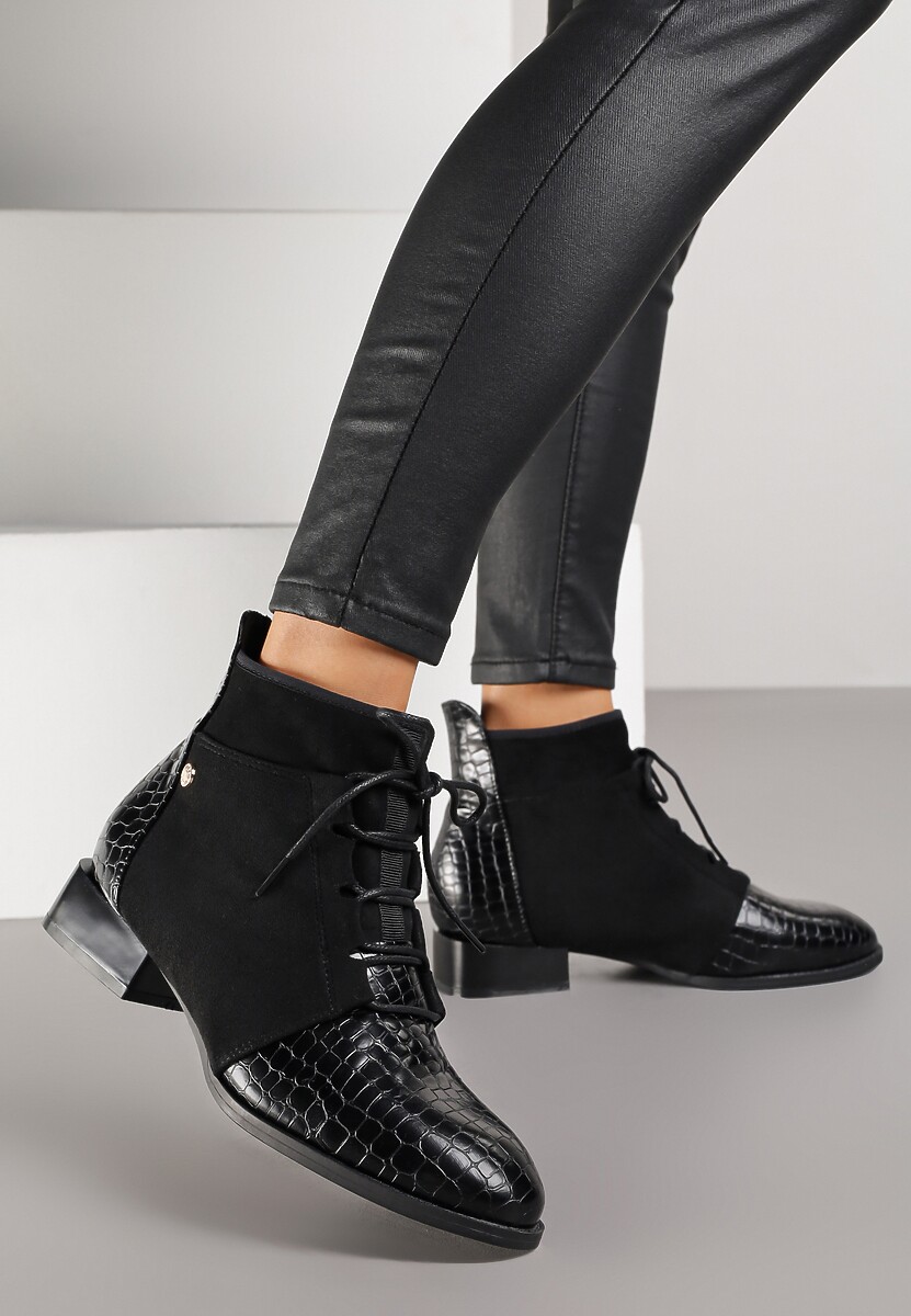 Czarne Sznurowane Botki do Kostki Vices Zdobione Tłoczeniem Skóry Węża Wedvire