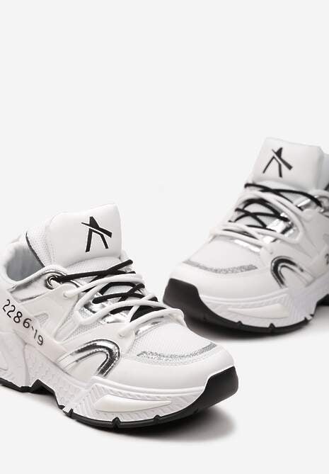 Białe Nowoczesne Sneakersy z Grubą Podeszwą i Sznurowaniem Silika