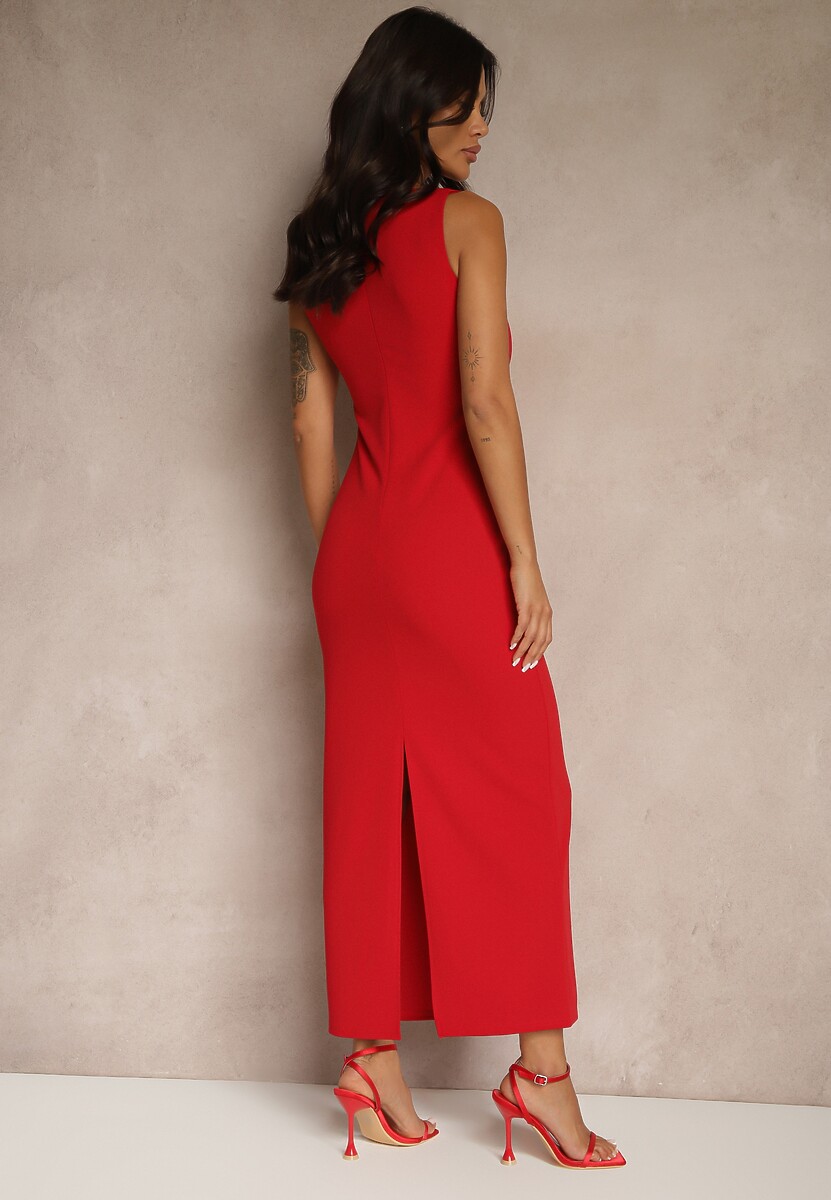 Czerwona Sukienka z Wiskozą o Dopasowanym Kroju z Marszczeniem Tilorrea