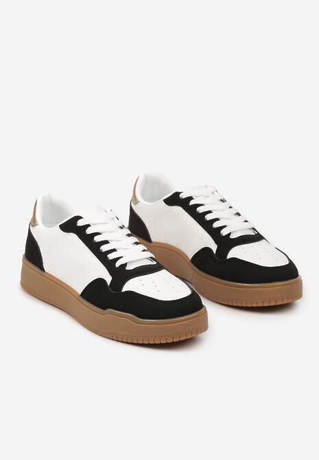 Czarne Casualowe Sneakersy na Płaskiej Podeszwie z Perforacją Theneria