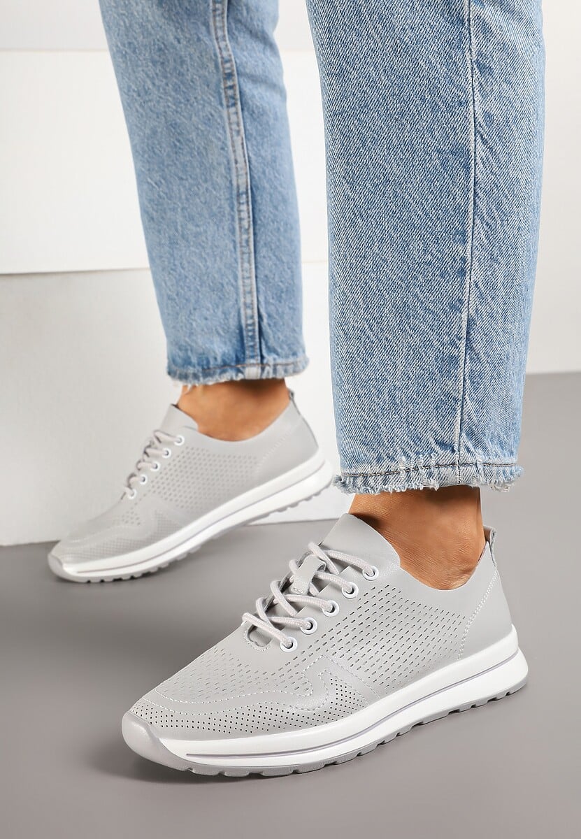 Szare Skórzane Buty Sportowe na Płaskiej Podeszwie ze Skórzaną Wkładką Ozdobione Perforacją Falali