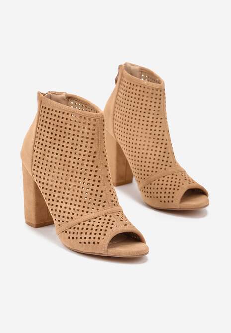 Beżowe Sandały Vices na Słupku z Ażurową Cholewką Felilina