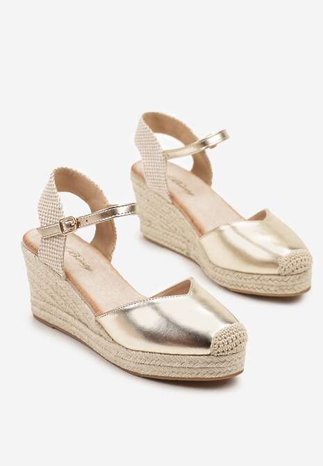 Złote Sandały na Plecionym Koturnie Odivale