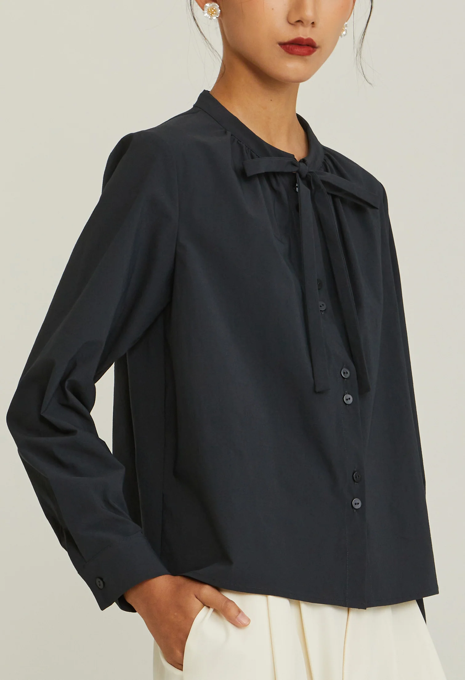 Radiant Bow Long Sleeves Top