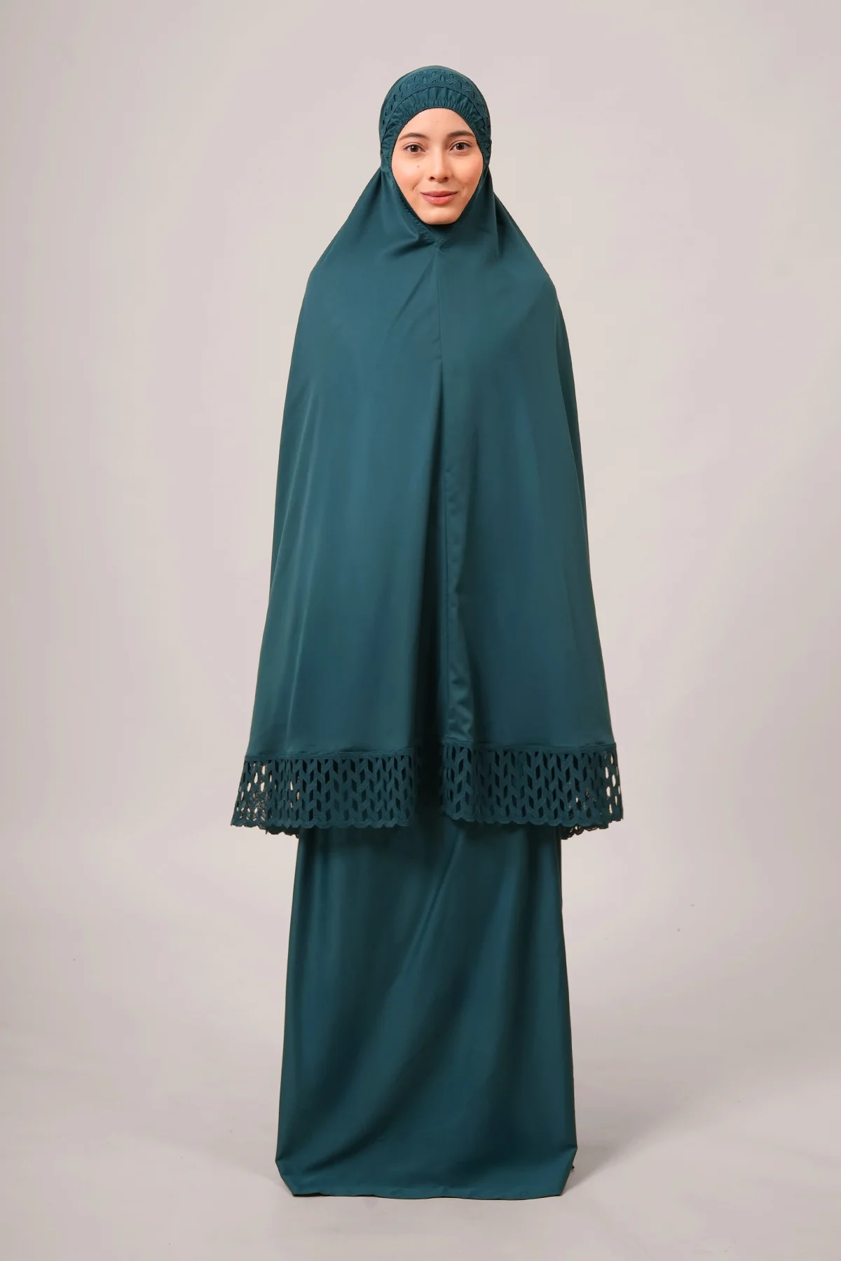 Telekung Modish Bushra