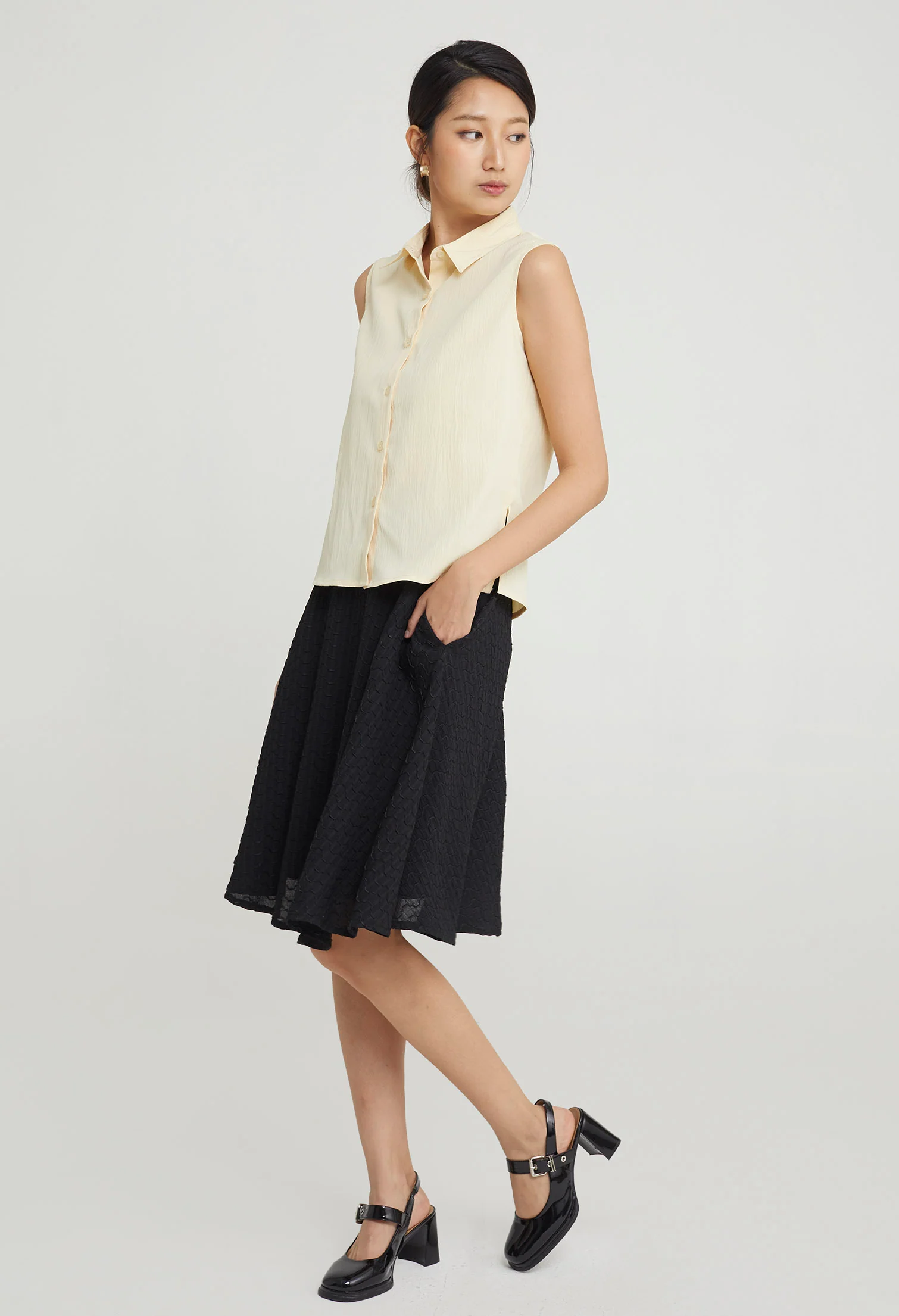 Breezy Bloom Collared Top