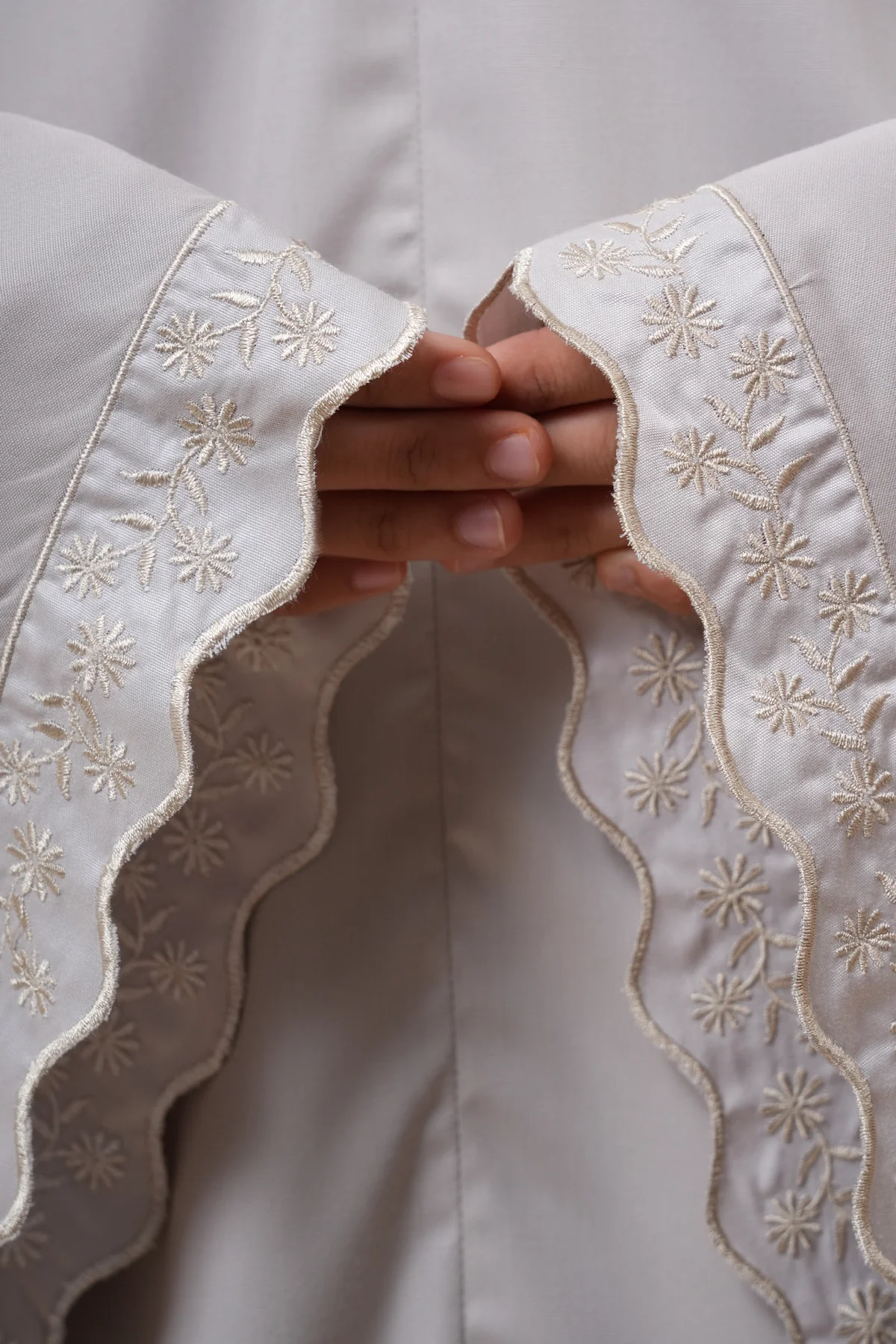 Telekung Broderie Rani Kids