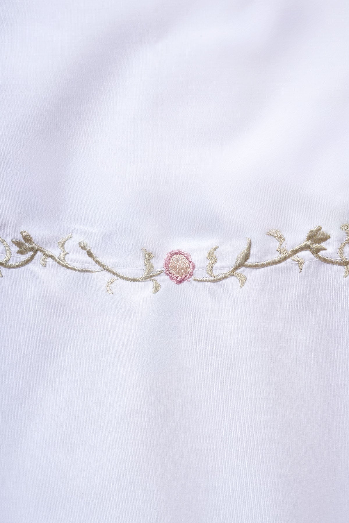 Telekung Maharani Broderie Zaima