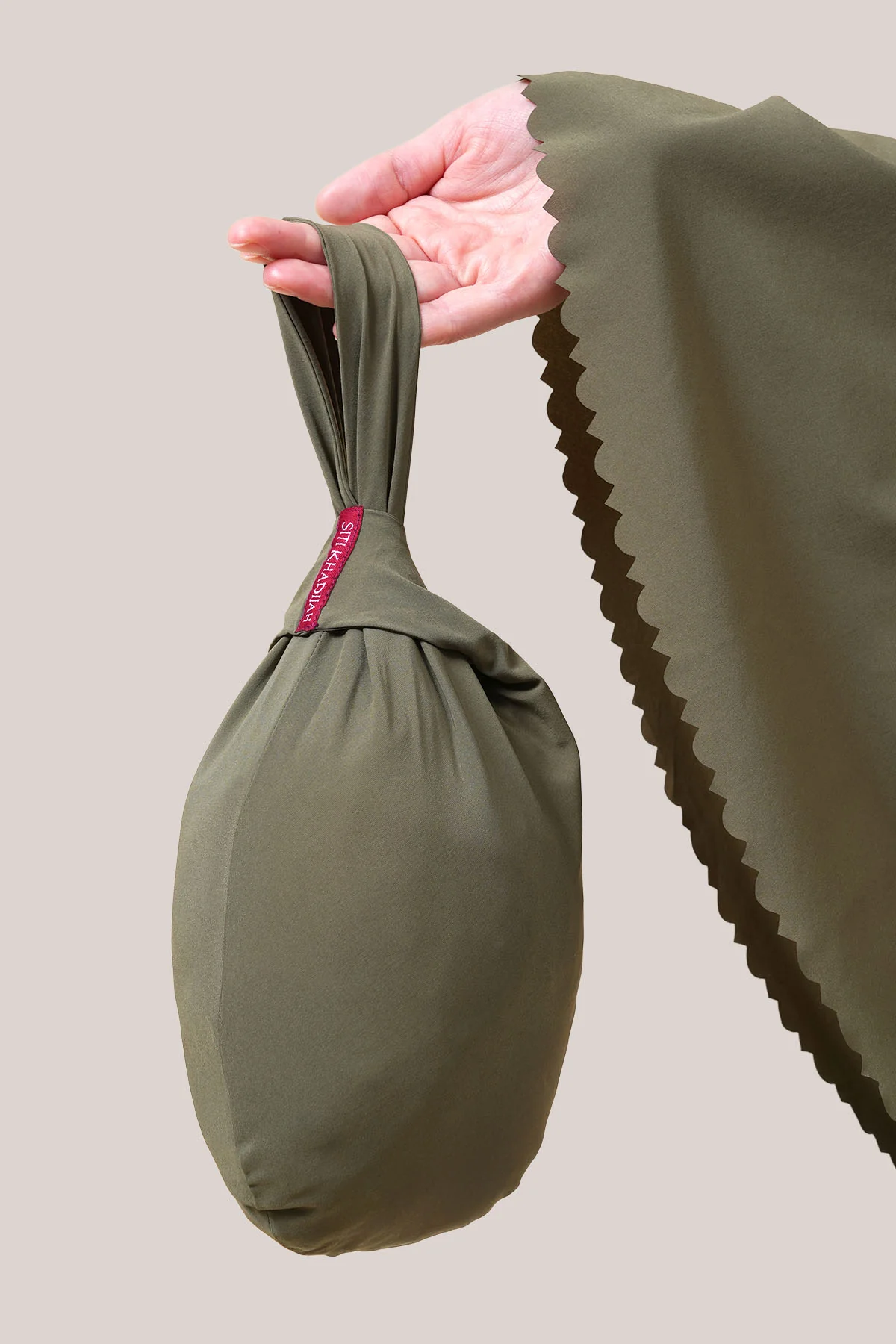 Telekung Flair Aria Deen