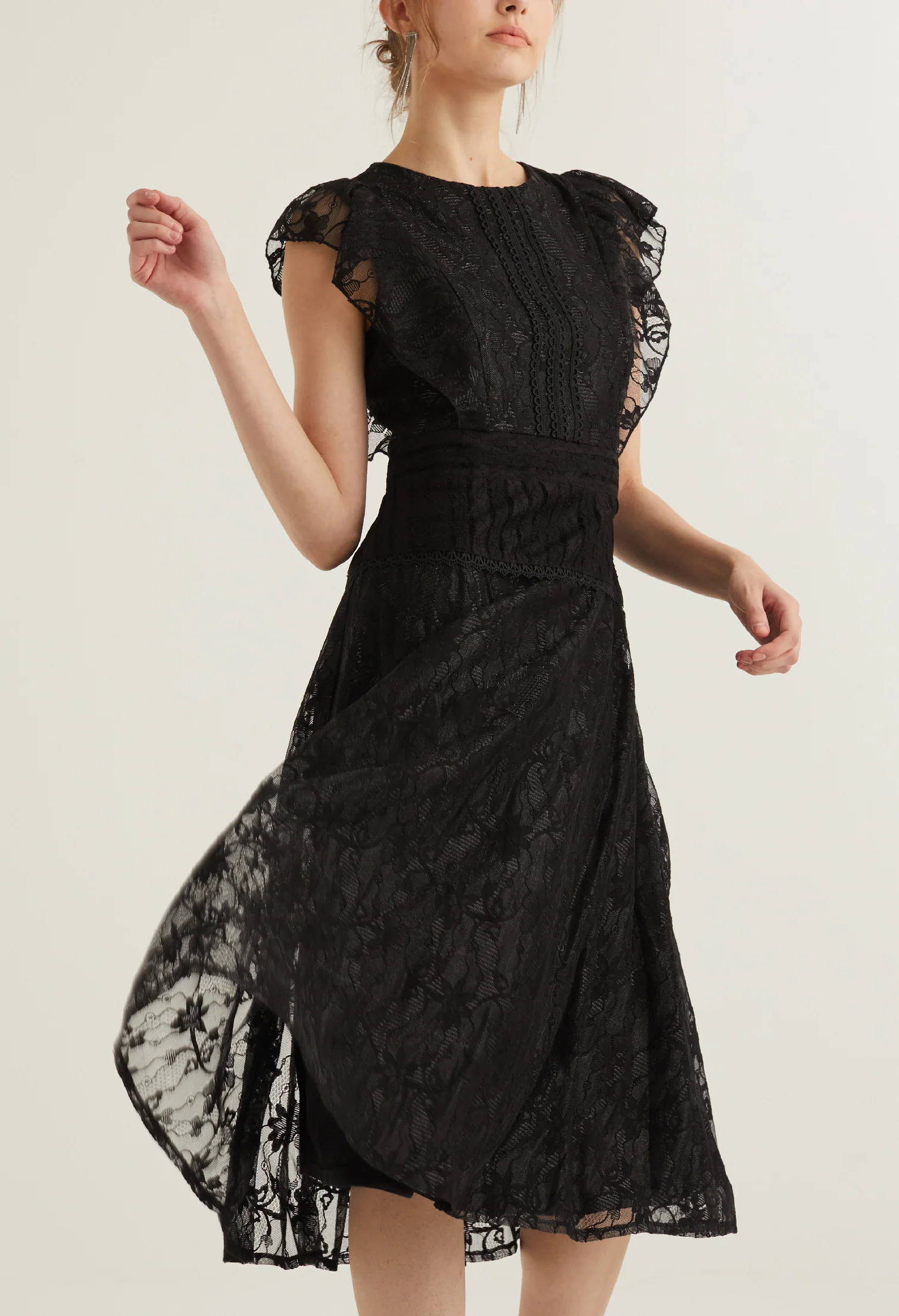 Ruffle Lace Detail Cocktail Dress