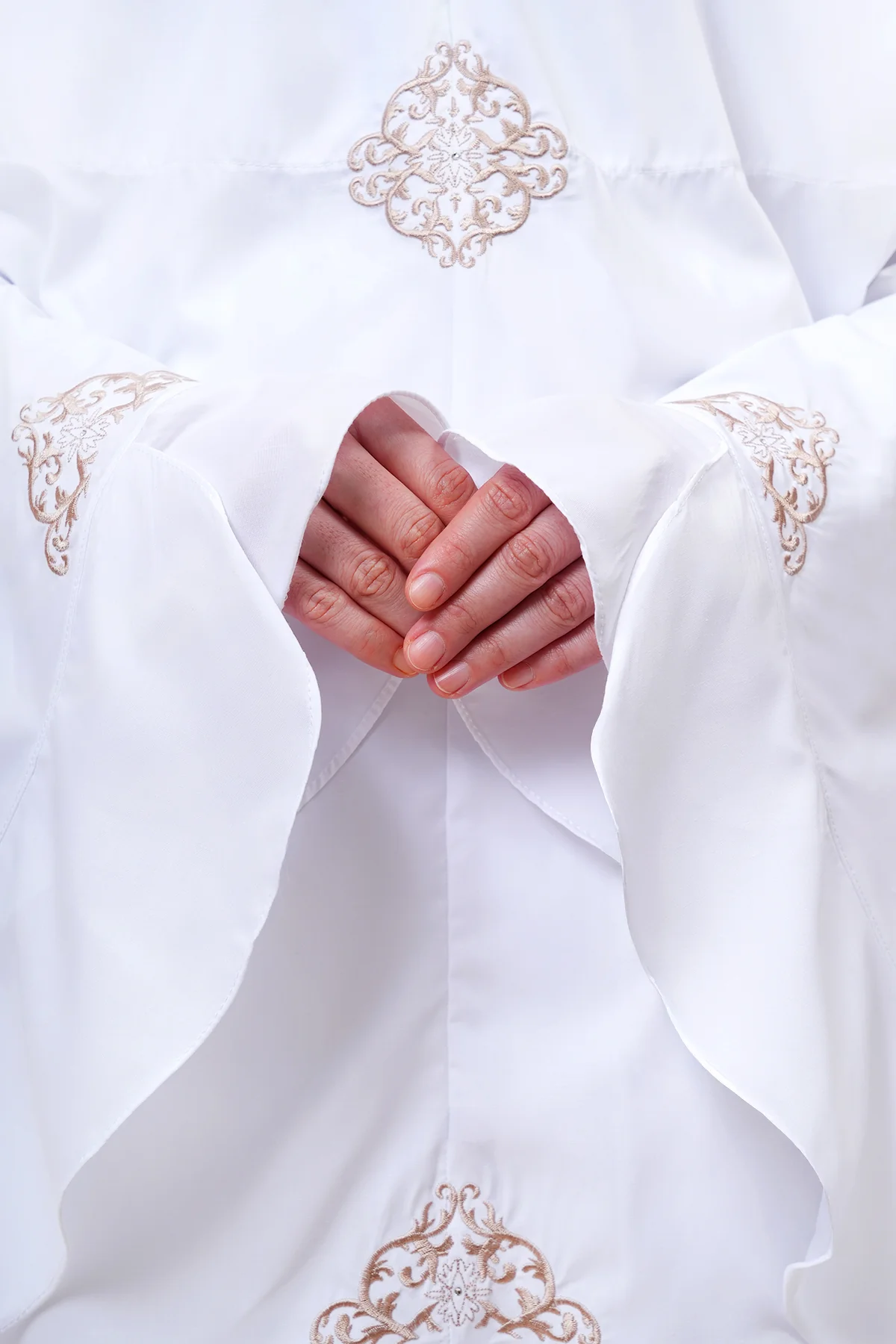 Telekung Maharani Broderie Sabira