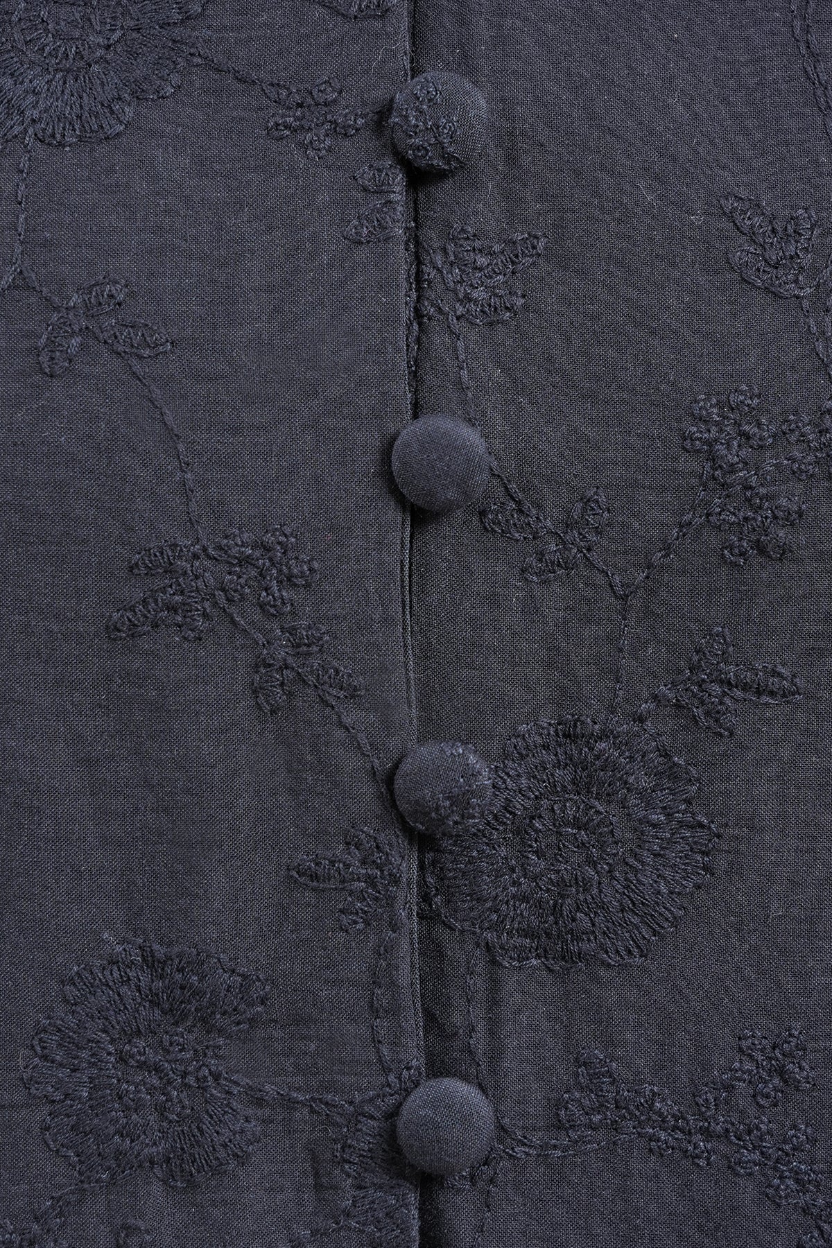 Jazmine Embroidery Jubah