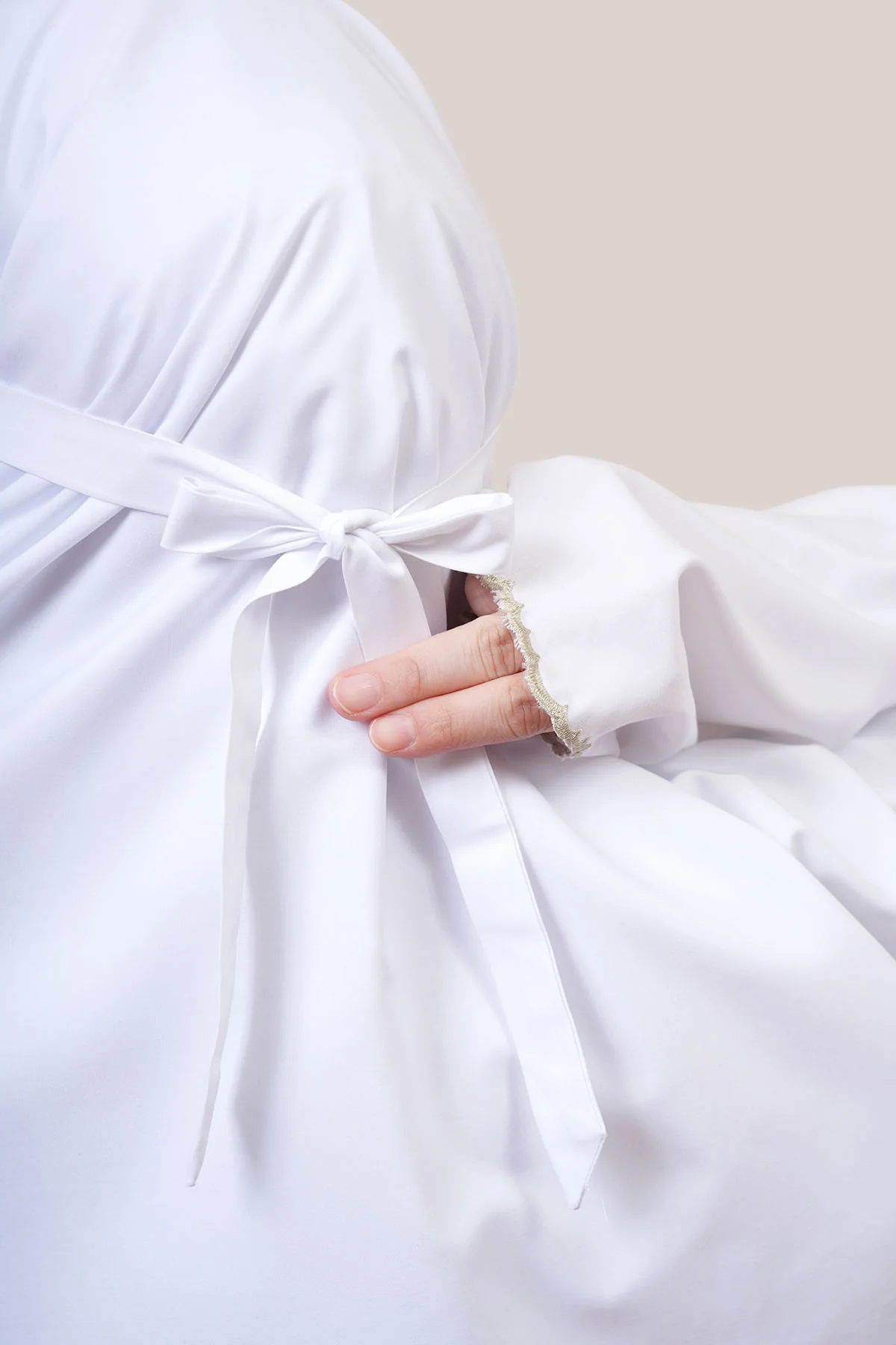 Telekung Maharani Broderie Zaima