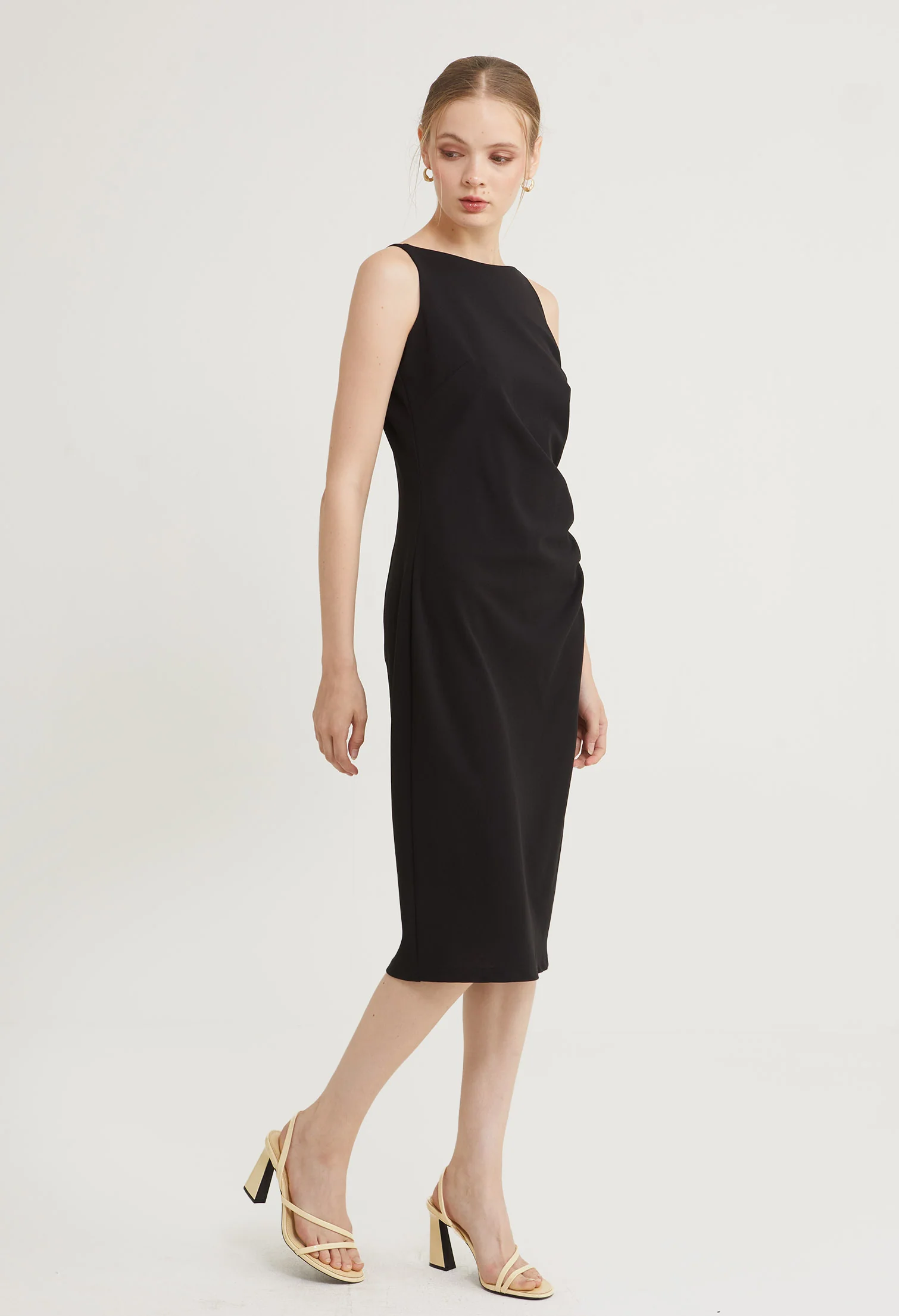 Modern Muse Midi Dress
