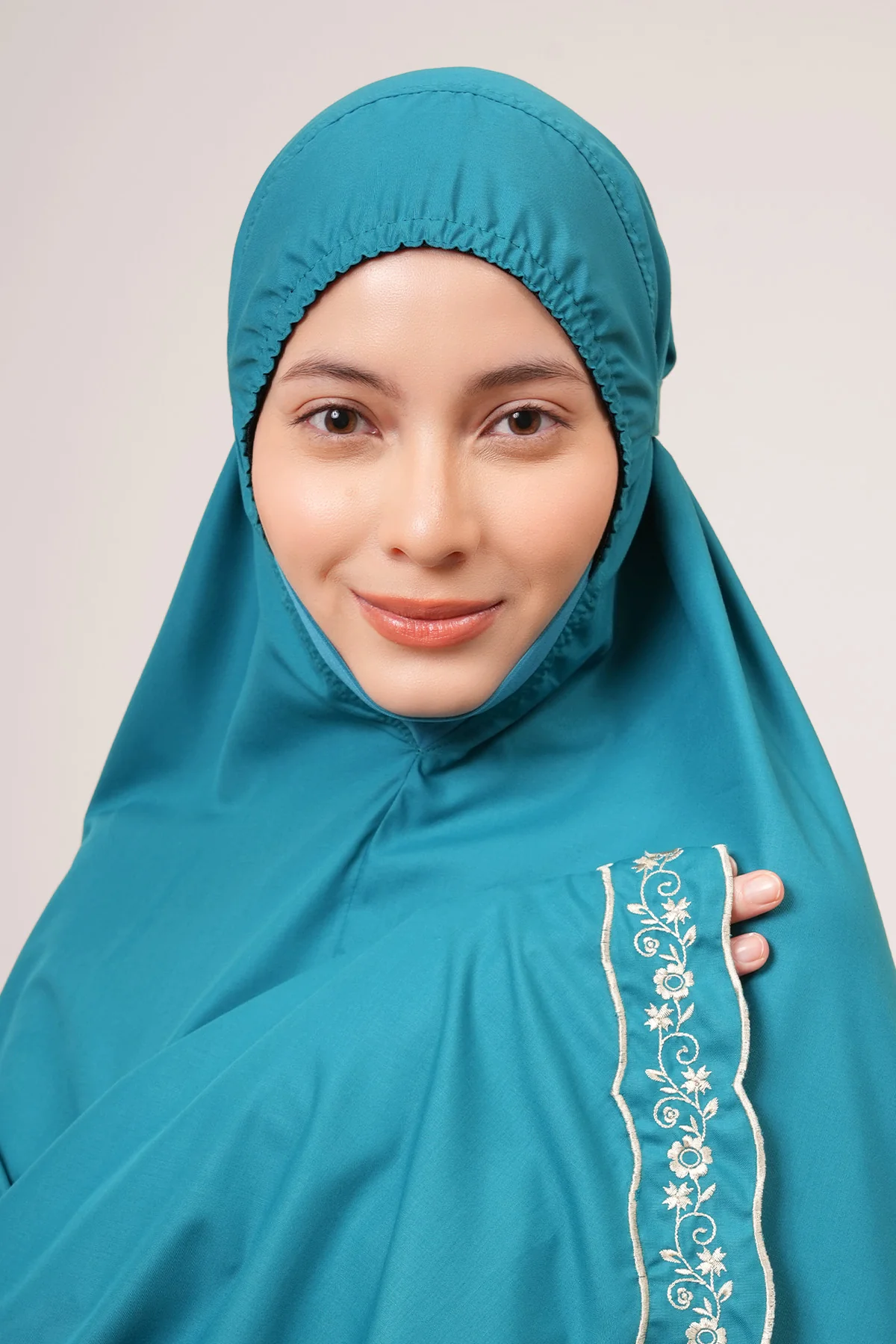 Telekung Broderie Eshal LE