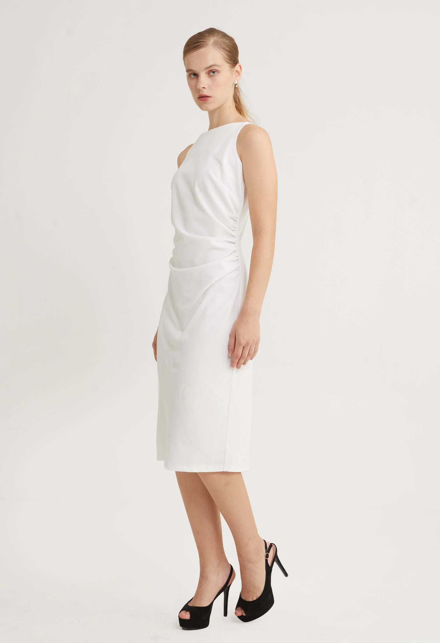 Modern Muse Midi Dress