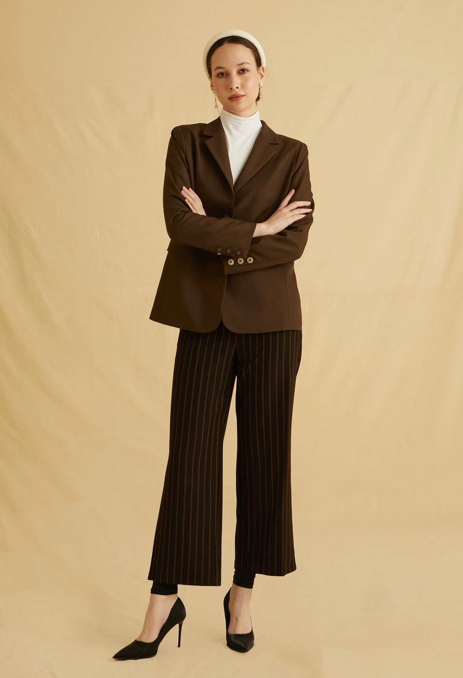 Refined Frame V-Neck Blazer