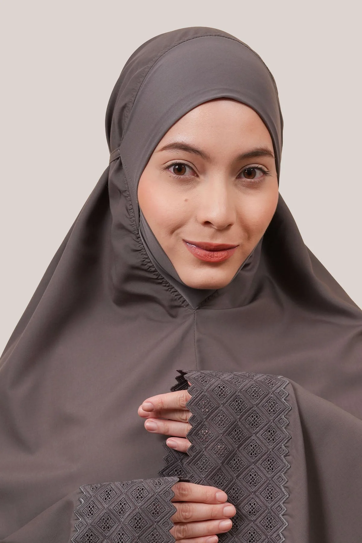 Telekung Harmony Signature Elara