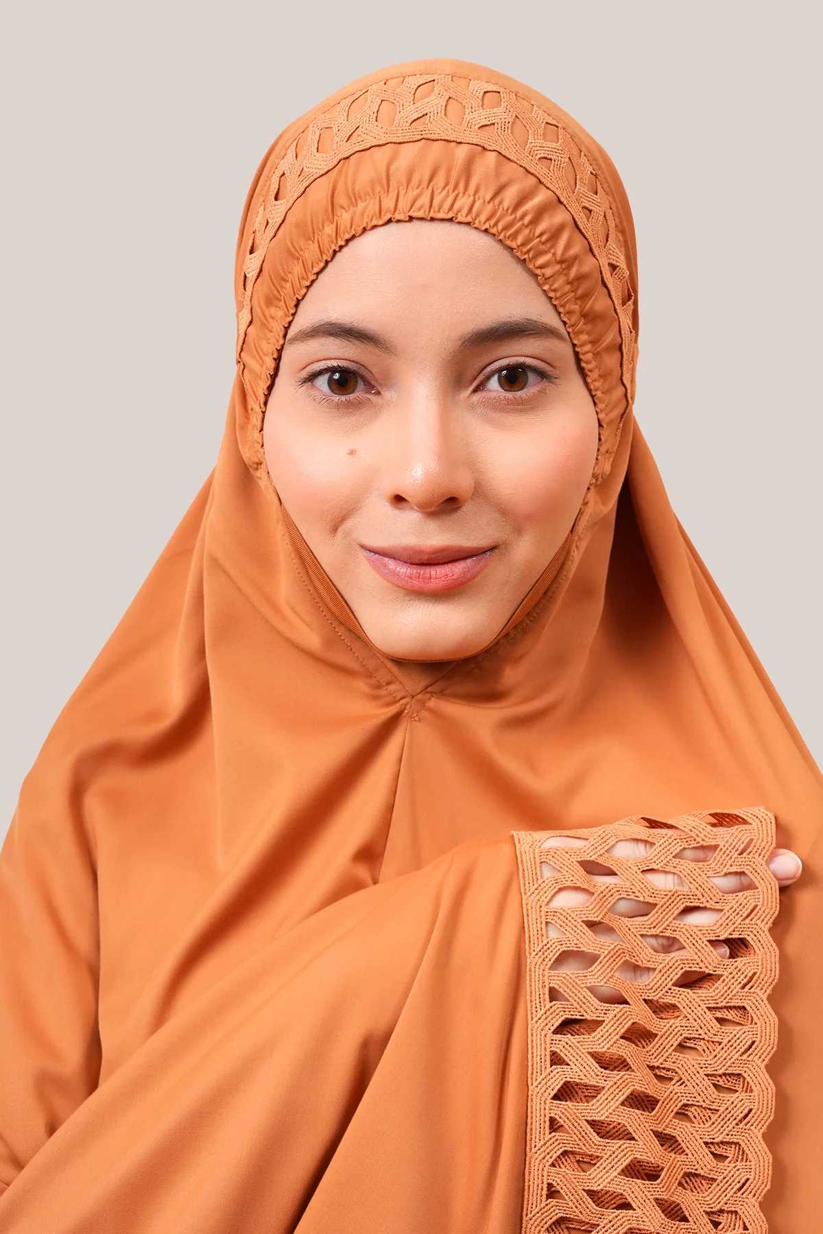 Telekung Modish Bushra