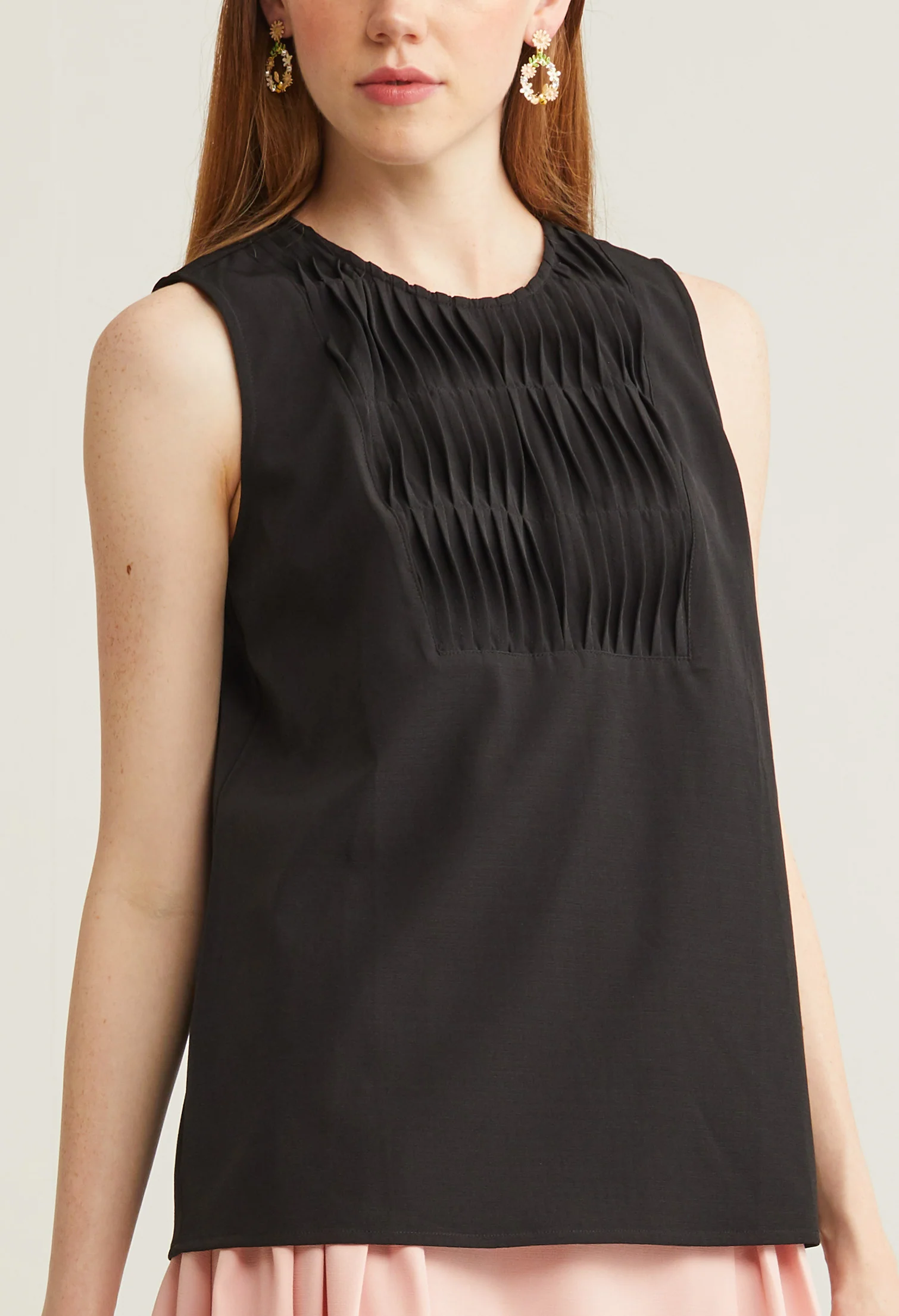 Twist Pleated Sleeveless Top