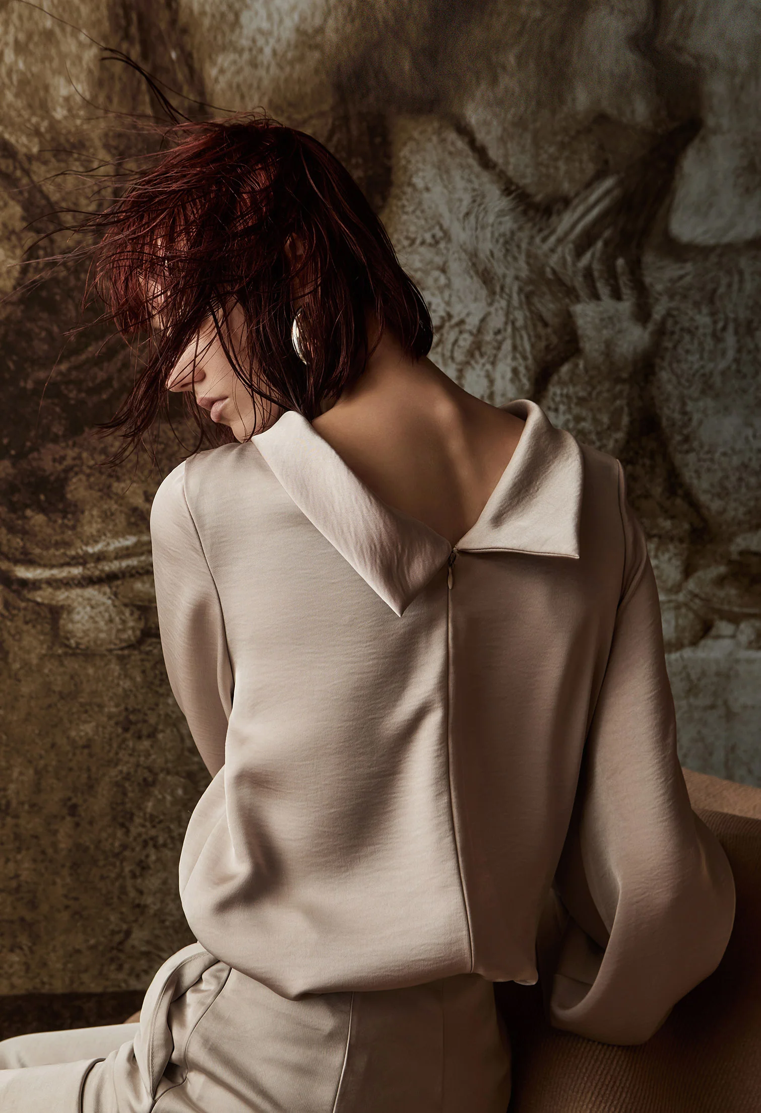 nichii X NURITA HARITH High Neck Folded Bell Sleeve Top