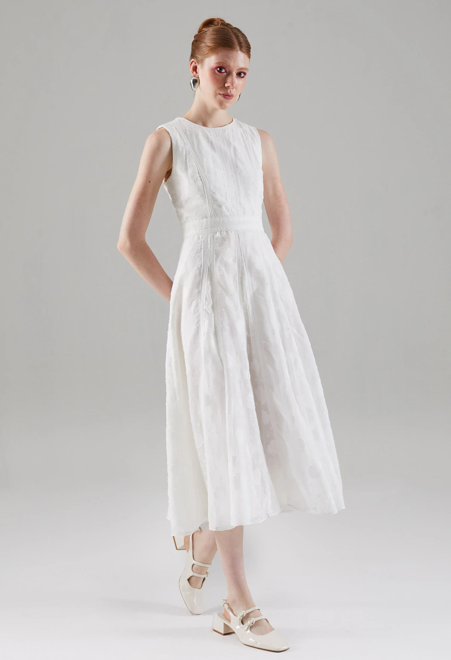 Embroidered Sleeveless Midi Dress