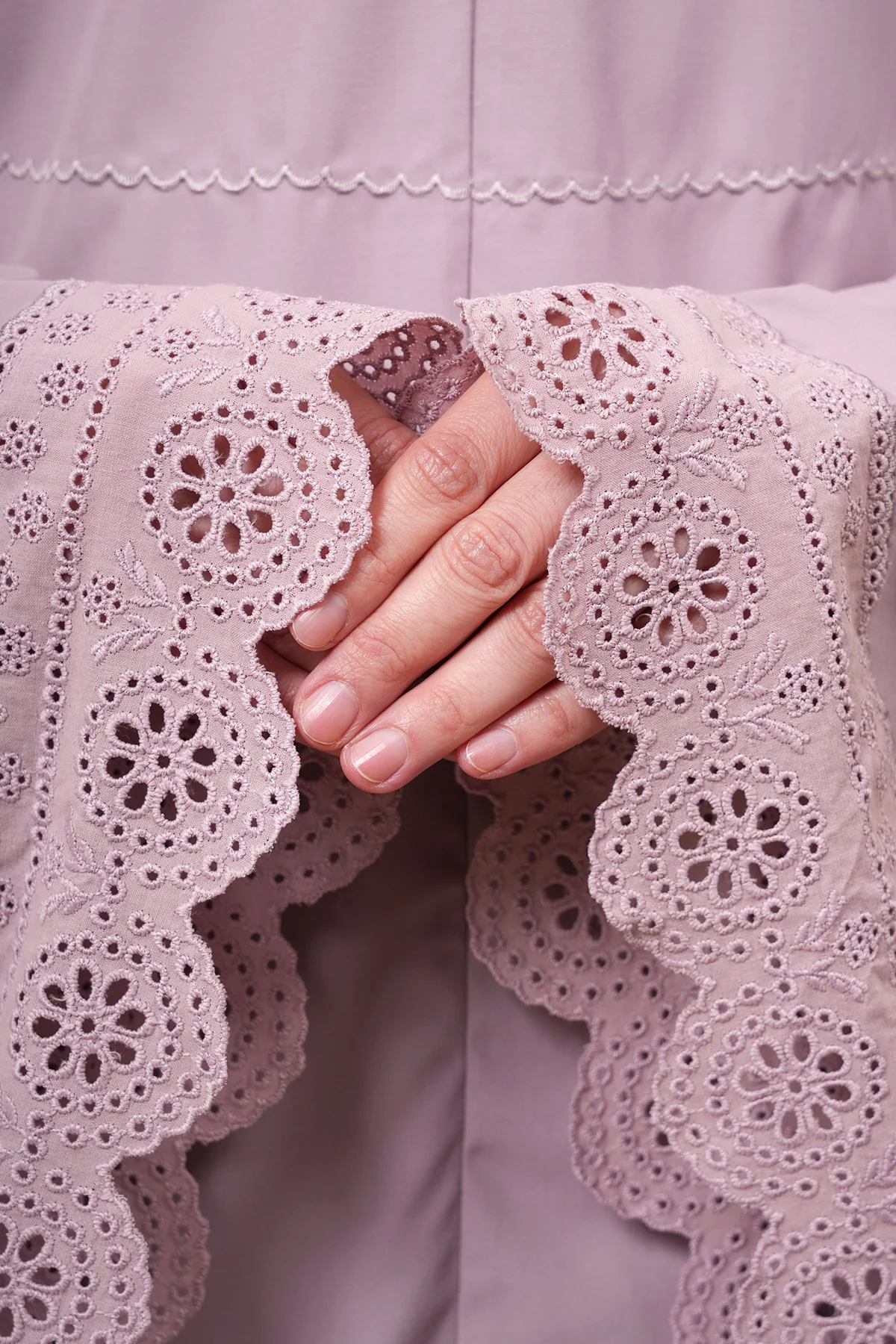 Telekung Signature Razia