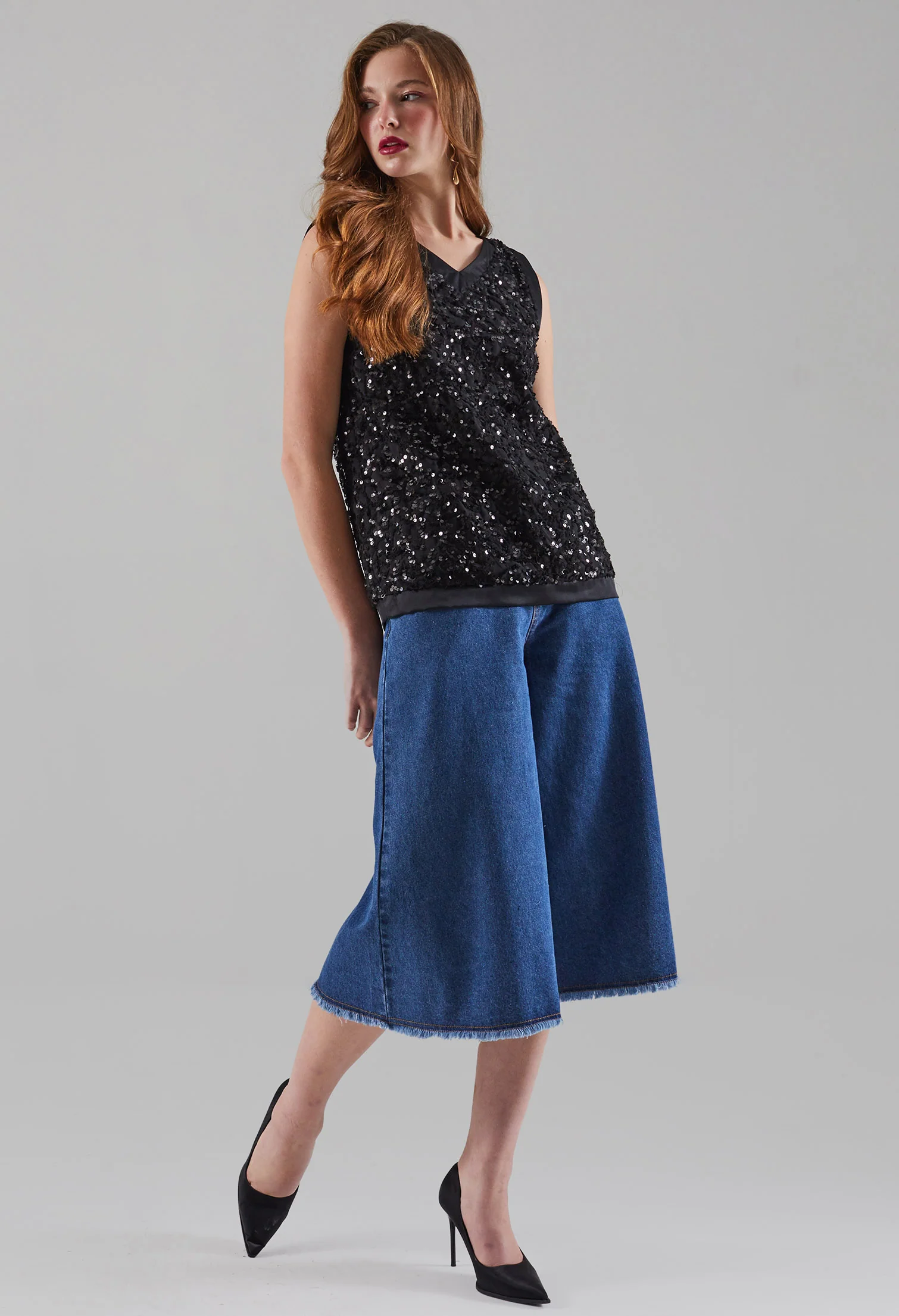 Starlit Slip-On Sleeveless Blouse