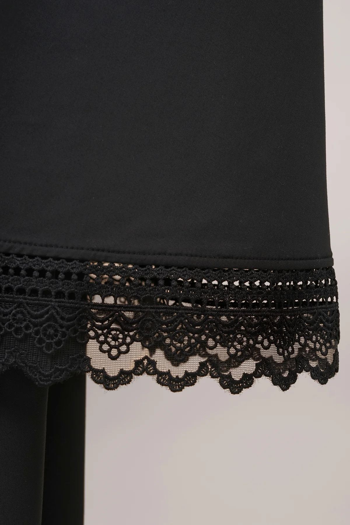 Telekung Modish Sakeena