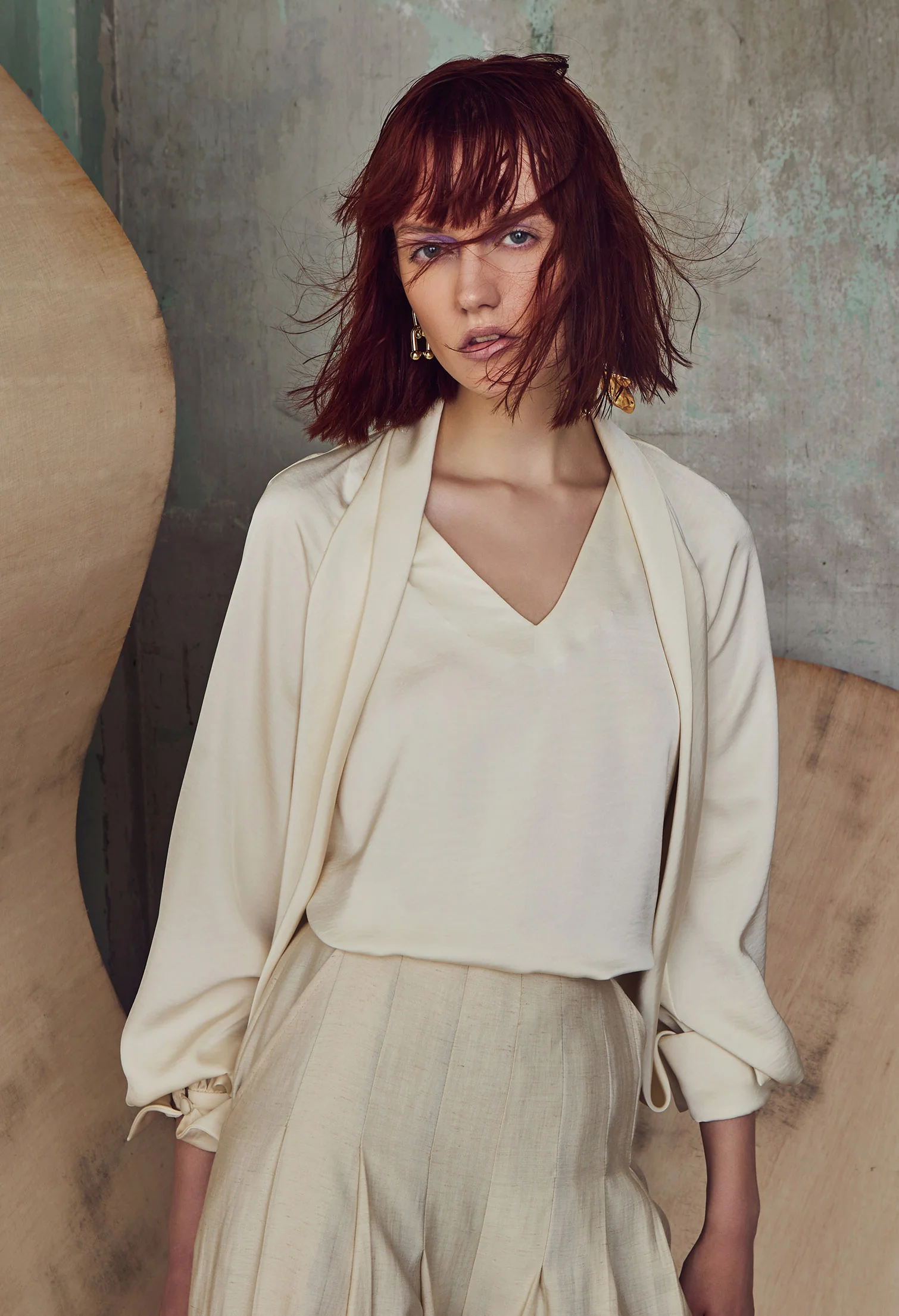 nichii X NURITA HARITH Scarf Flou V-Neck Top