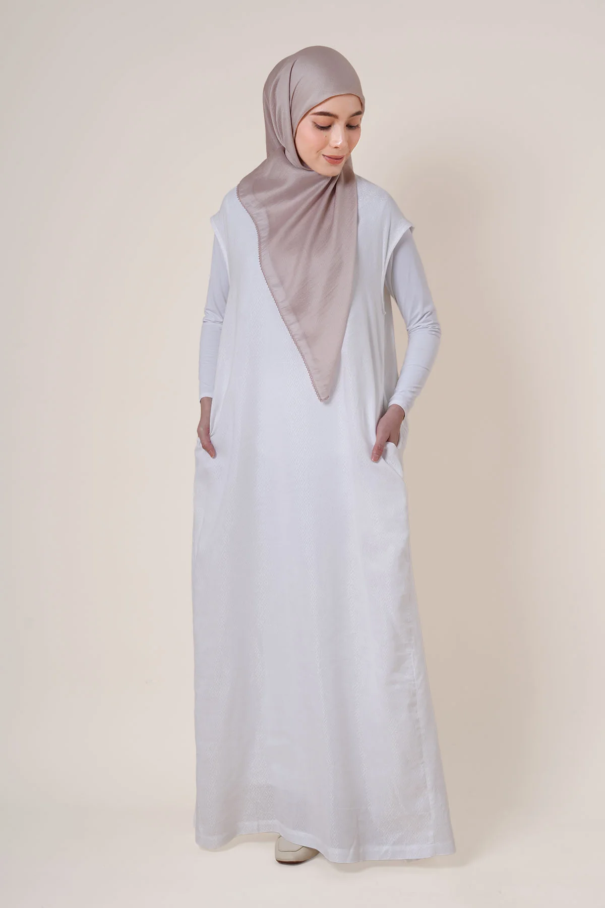 Adra Abaya Set