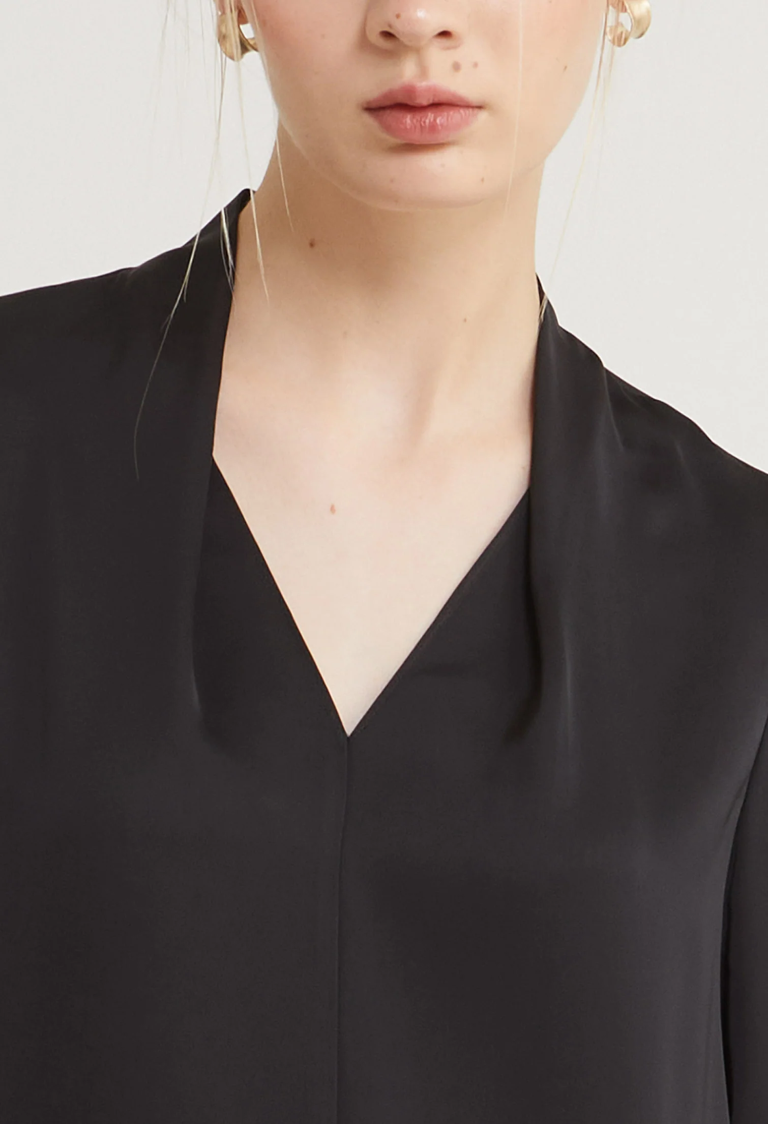 Whisper Allure Long Sleeves Blouse