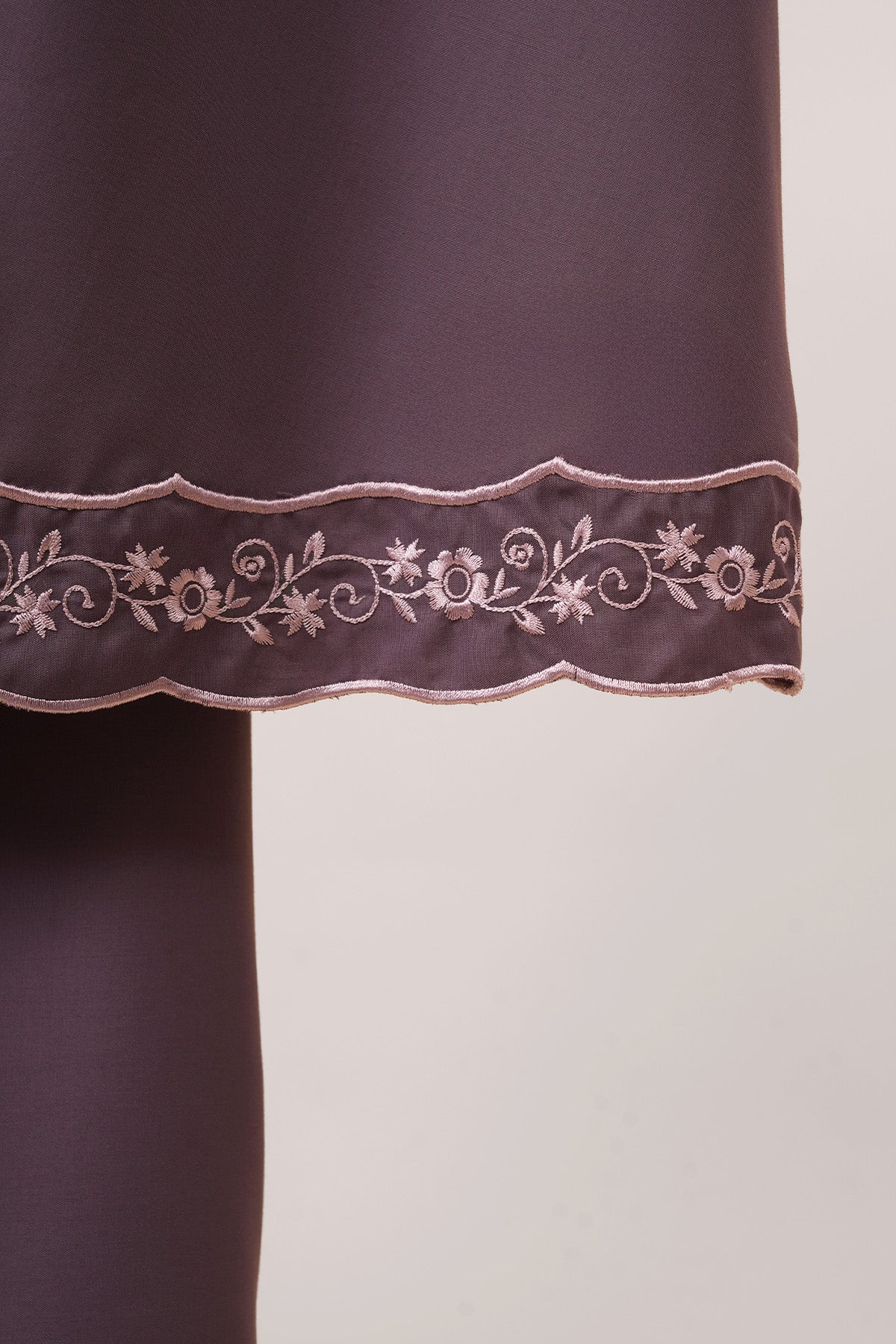 Telekung Broderie Eshal LE