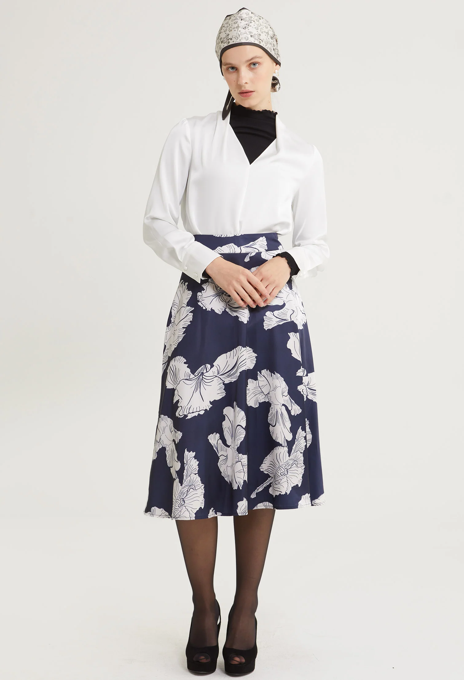 Whisper Allure Long Sleeves Blouse