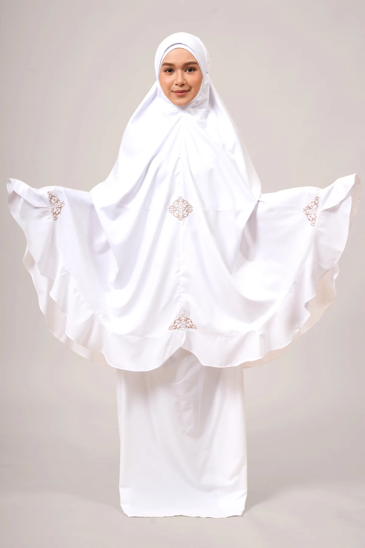 Telekung Maharani Broderie Sabira