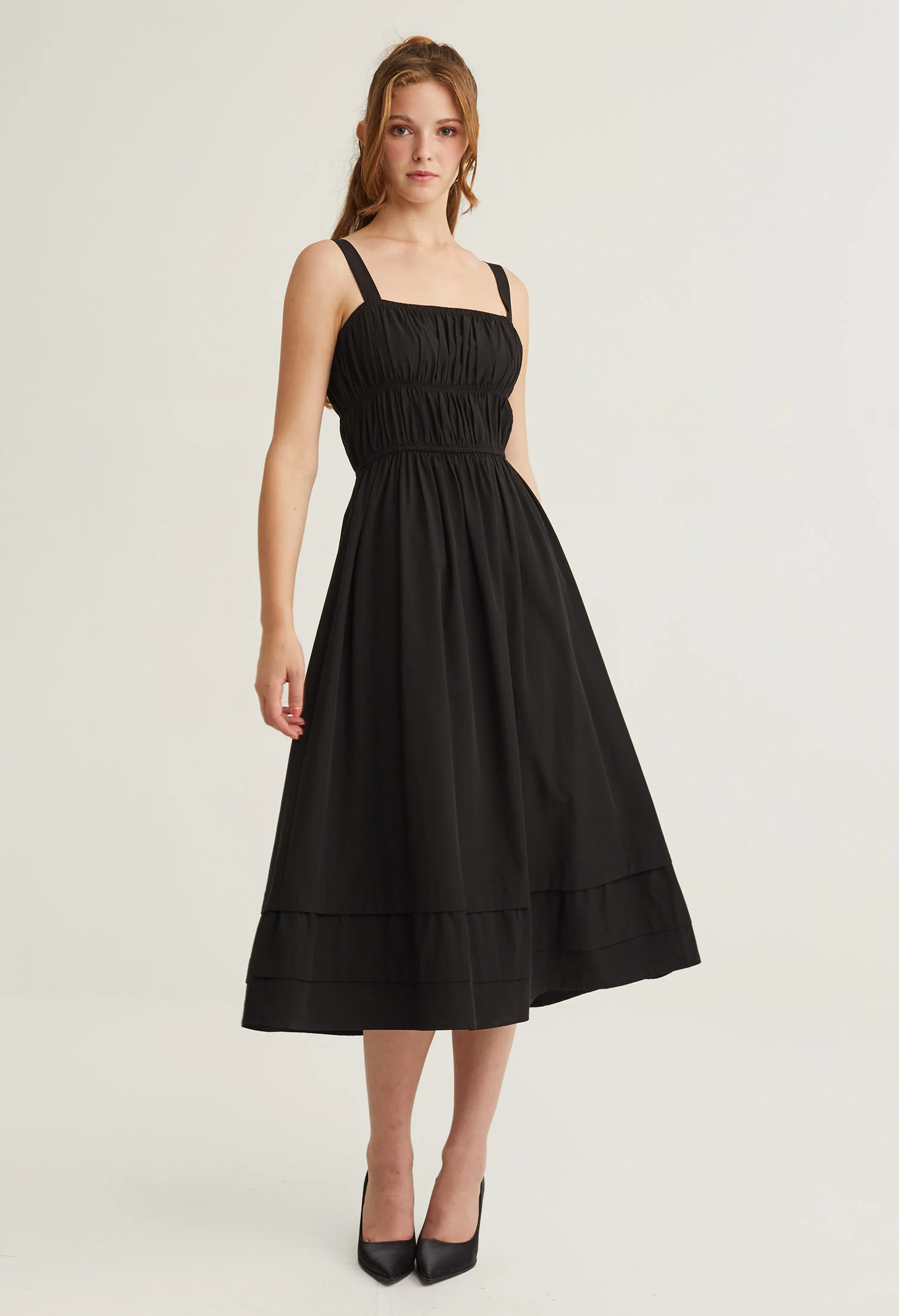 Pleated Sweetheart Midi Dress