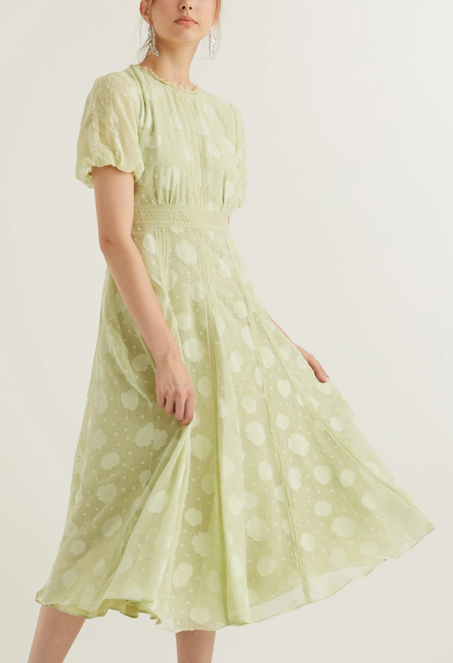 Elegant Cocktail Lace Dress