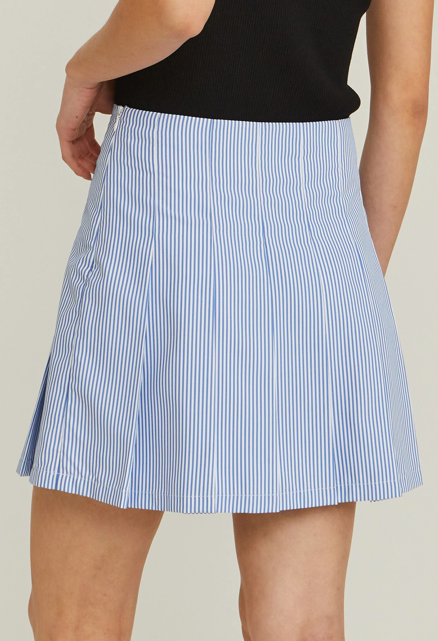 Pleated Pinstripe Panneled Skirt