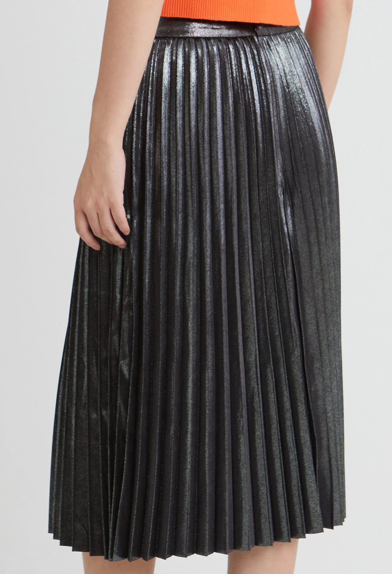Seren Pleated Midi Skirt