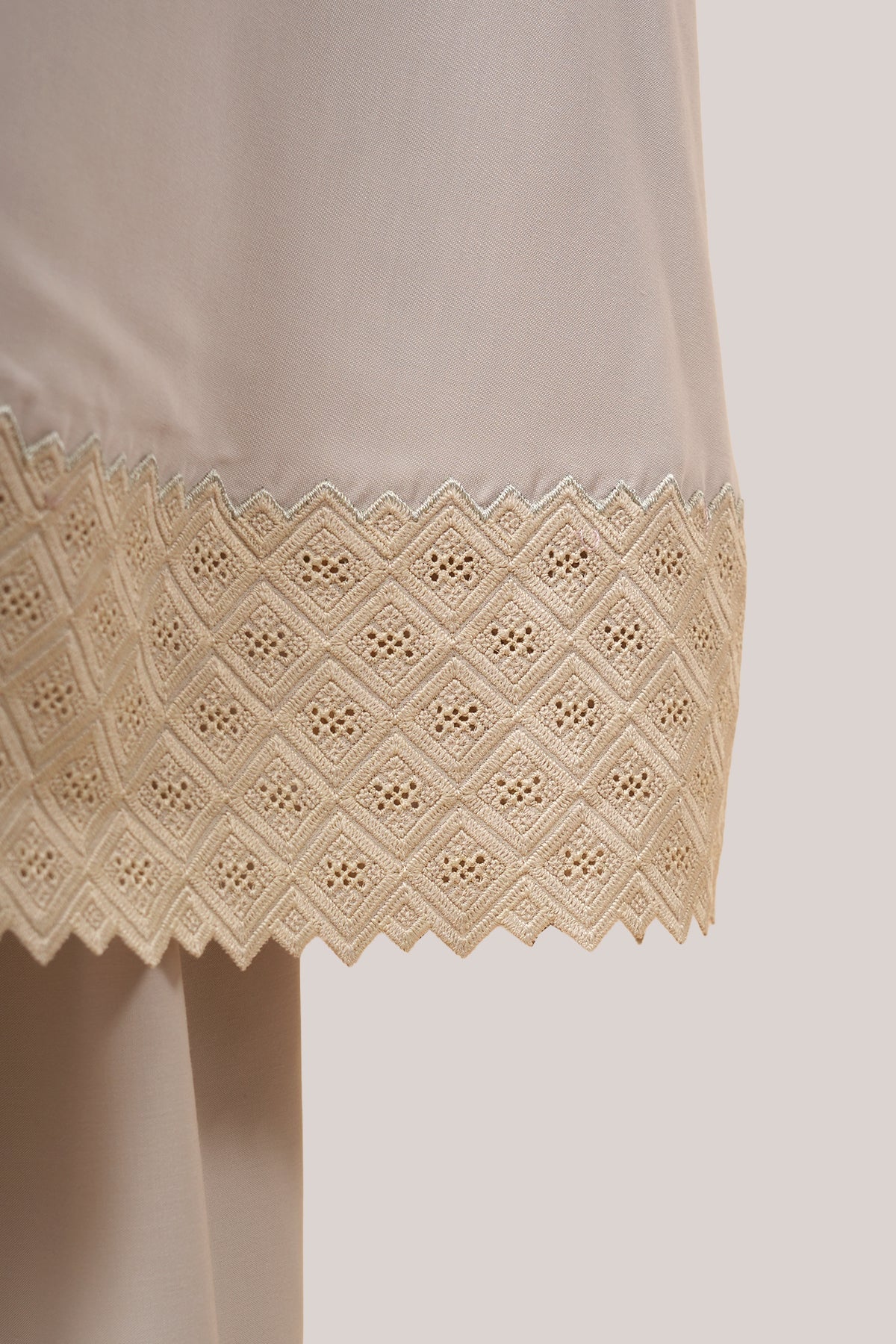 Telekung Signature Elara Plus