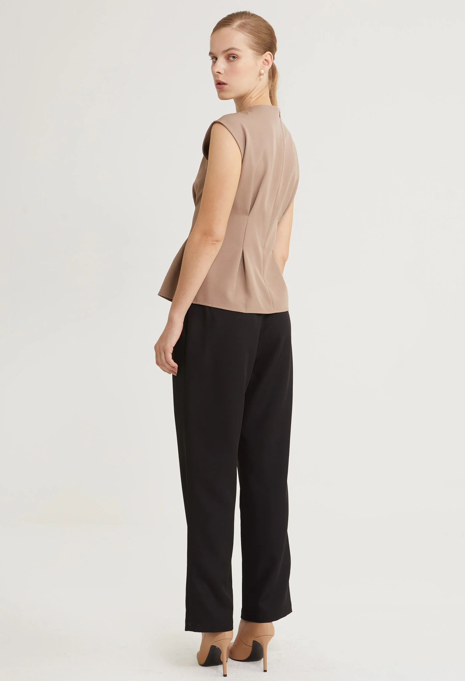 Modern Casual Capped Sleeves Top