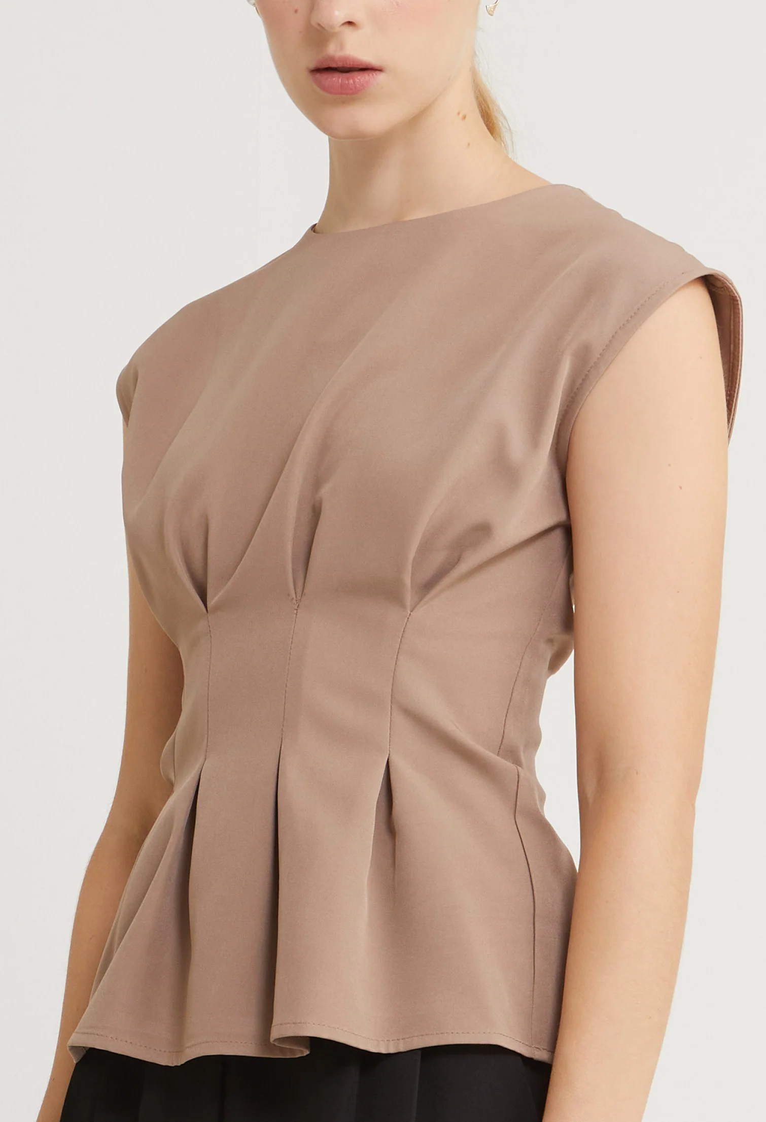 Modern Casual Capped Sleeves Top