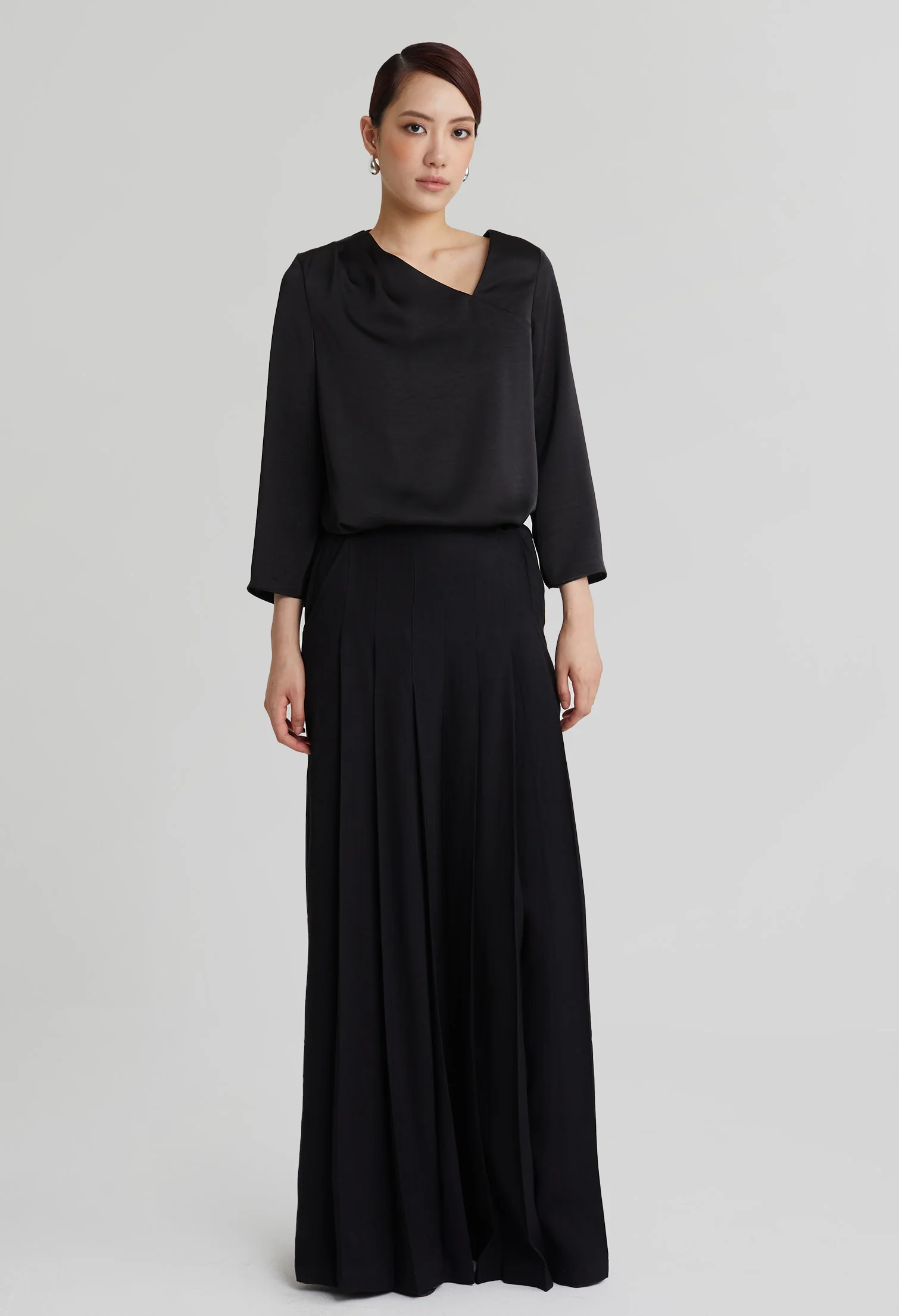 nichii X NURITA HARITH Front Pleated Fold Palazzo Pants